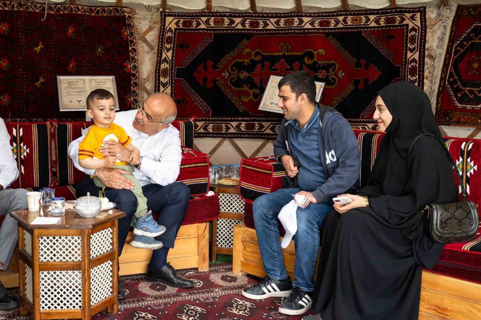 Malatya k&uuml;lt&uuml;r&uuml; 7. Etnospor K&uuml;lt&uuml;r Festivali&rsquo;nde tanıtılıyor
