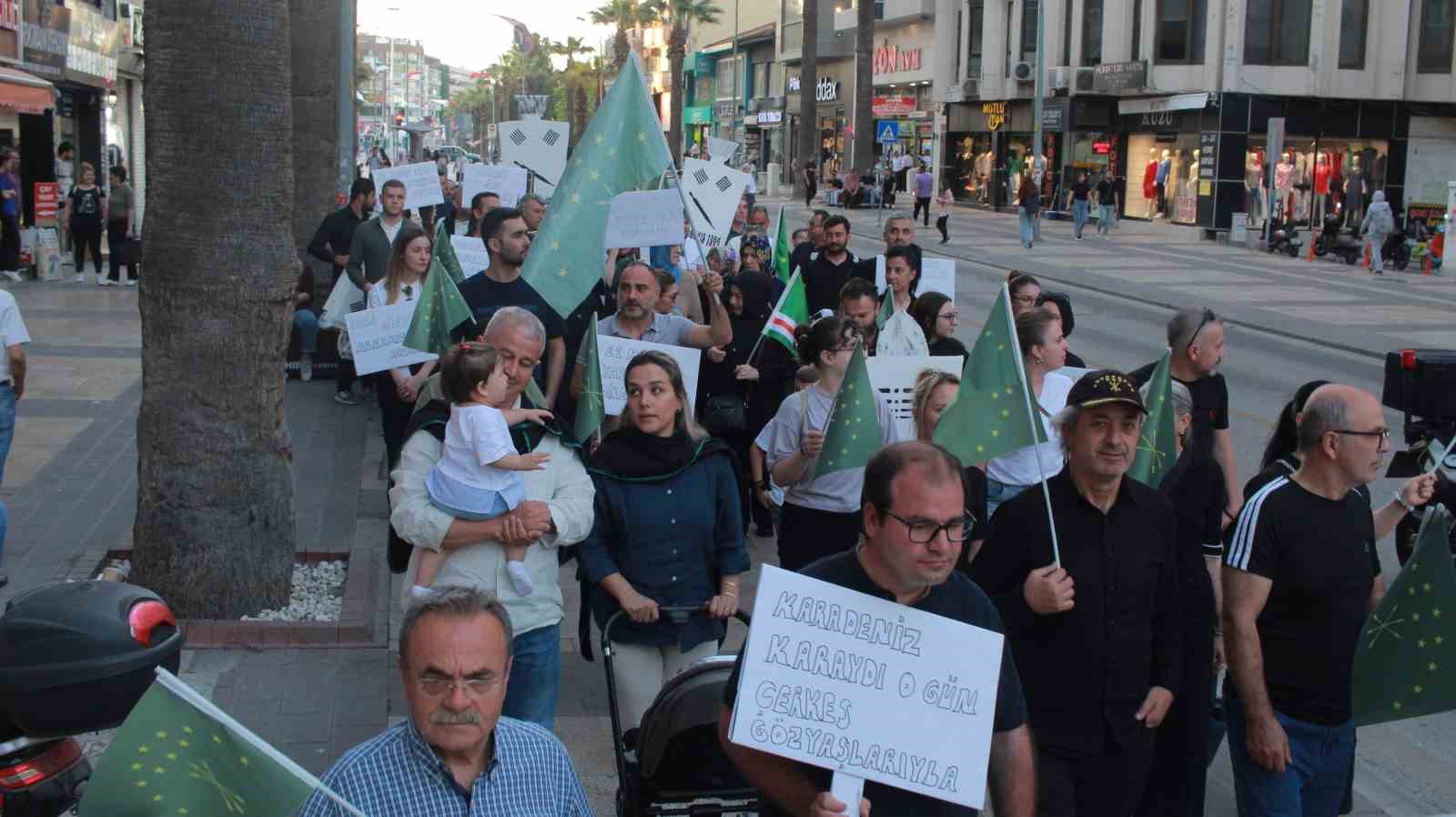 Soykırımın tanınmasını isteyen Çerkesler, "161 yıldır sürgündeyiz, 161 yıldır var olmak için direniyoruz"
