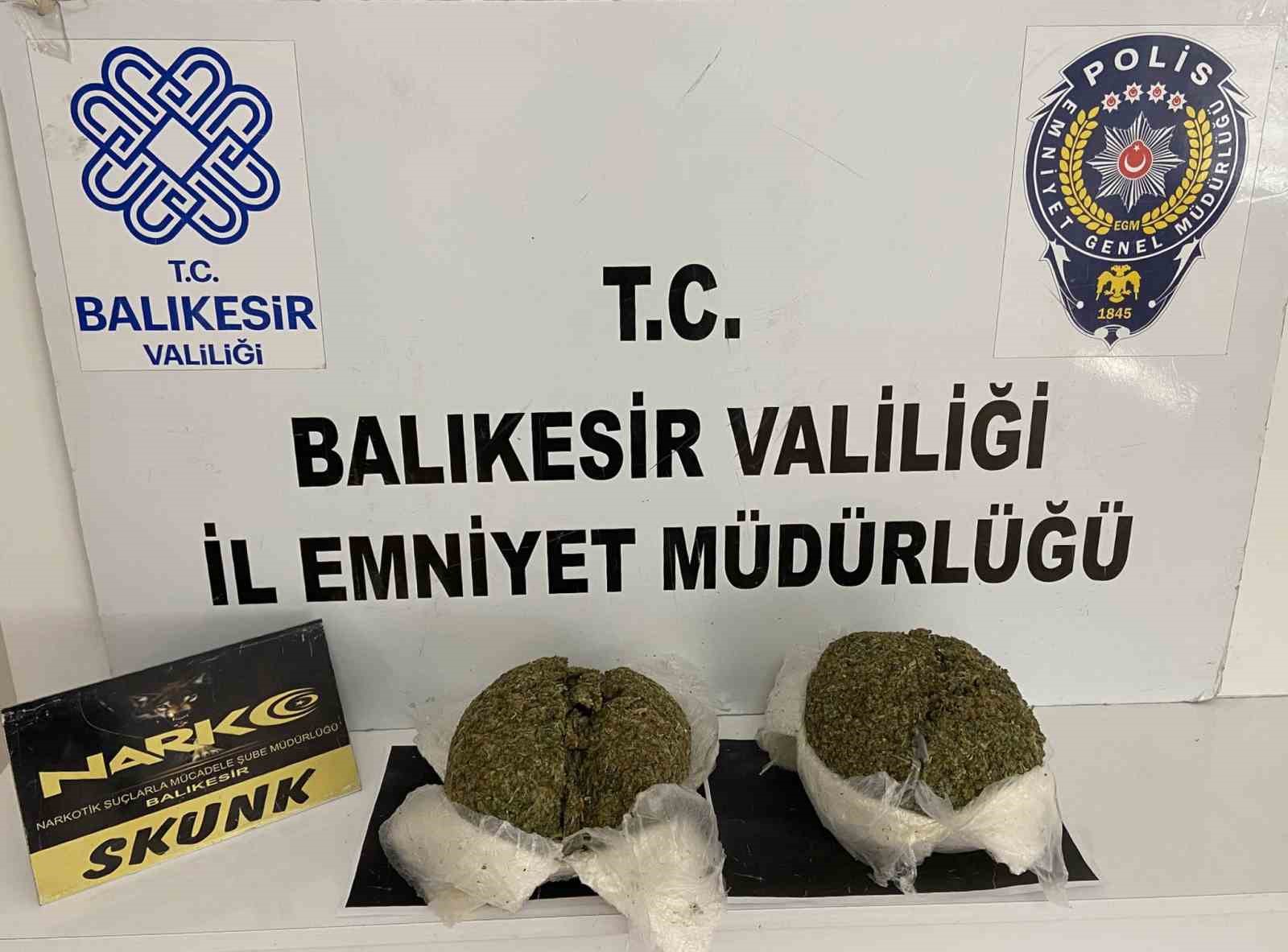 Balıkesir’de kenevir bahçesine operasyon