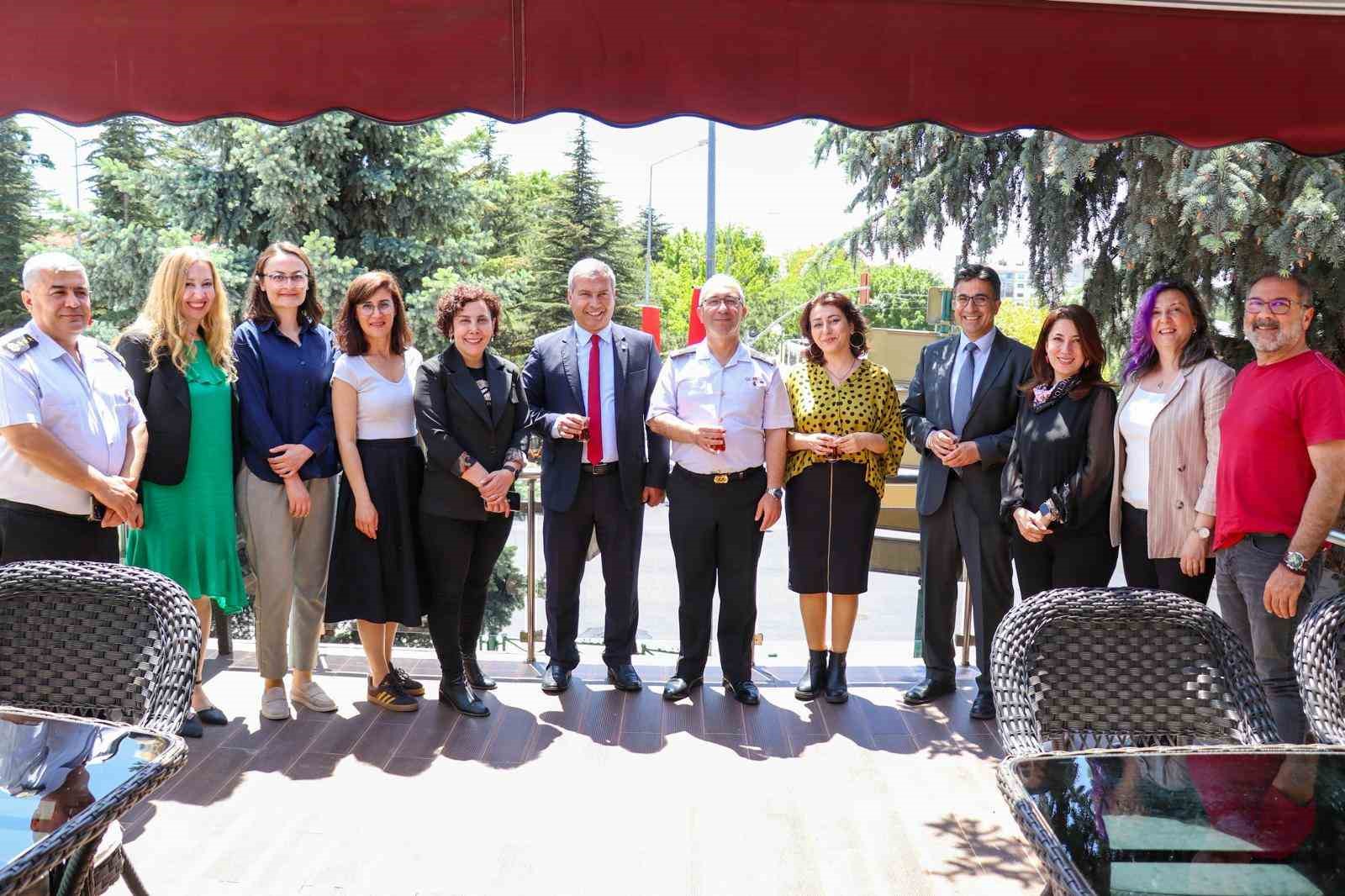 Jandarma personeli Eğitim Fakültesi tarafından verilen eğitimleri tamamladı