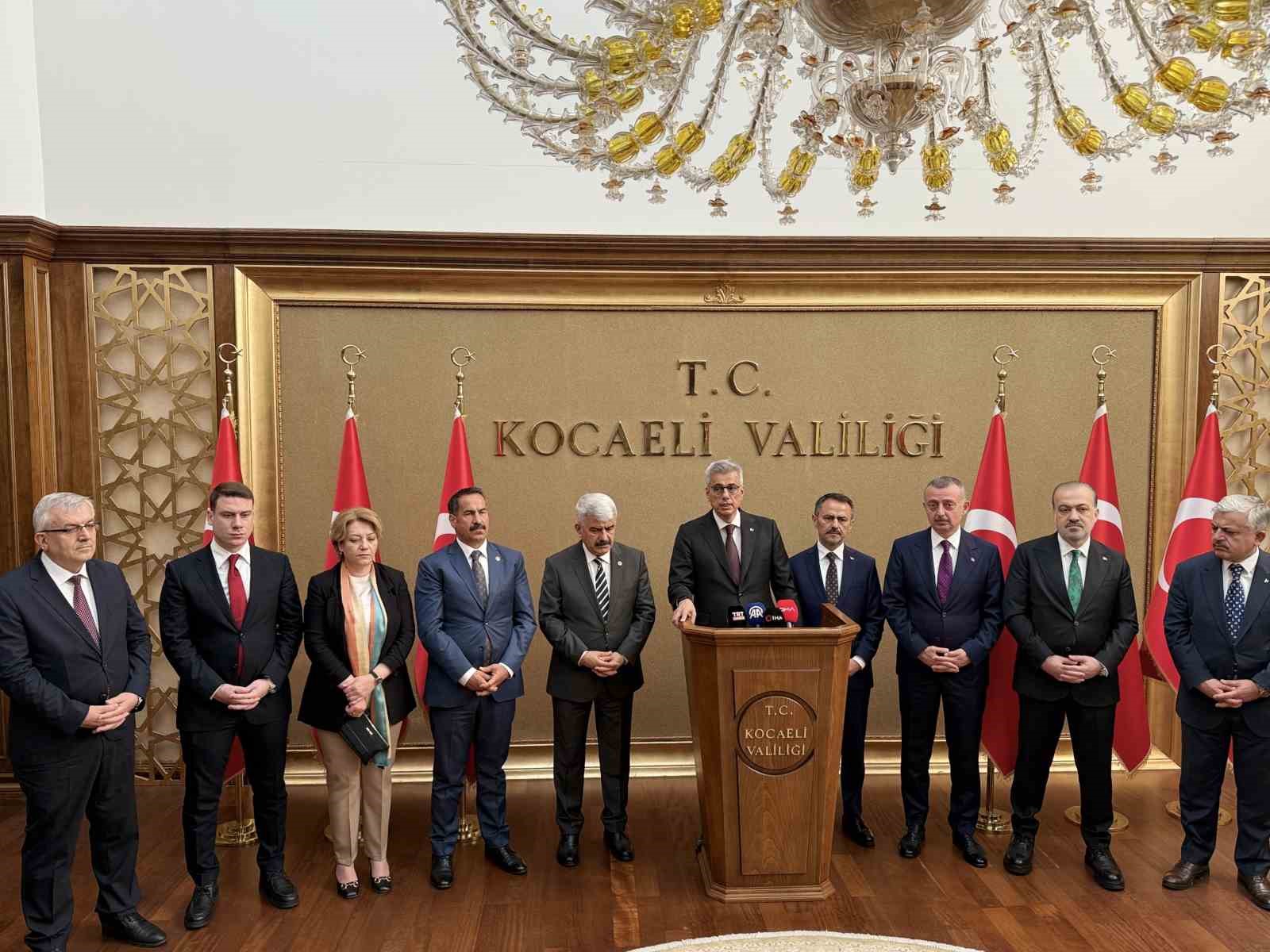 Bakan Memişoğlu uyardı: "Toplumun yüzde 50’si kilolu, 3’te 1’i sigara kullanıyor"
