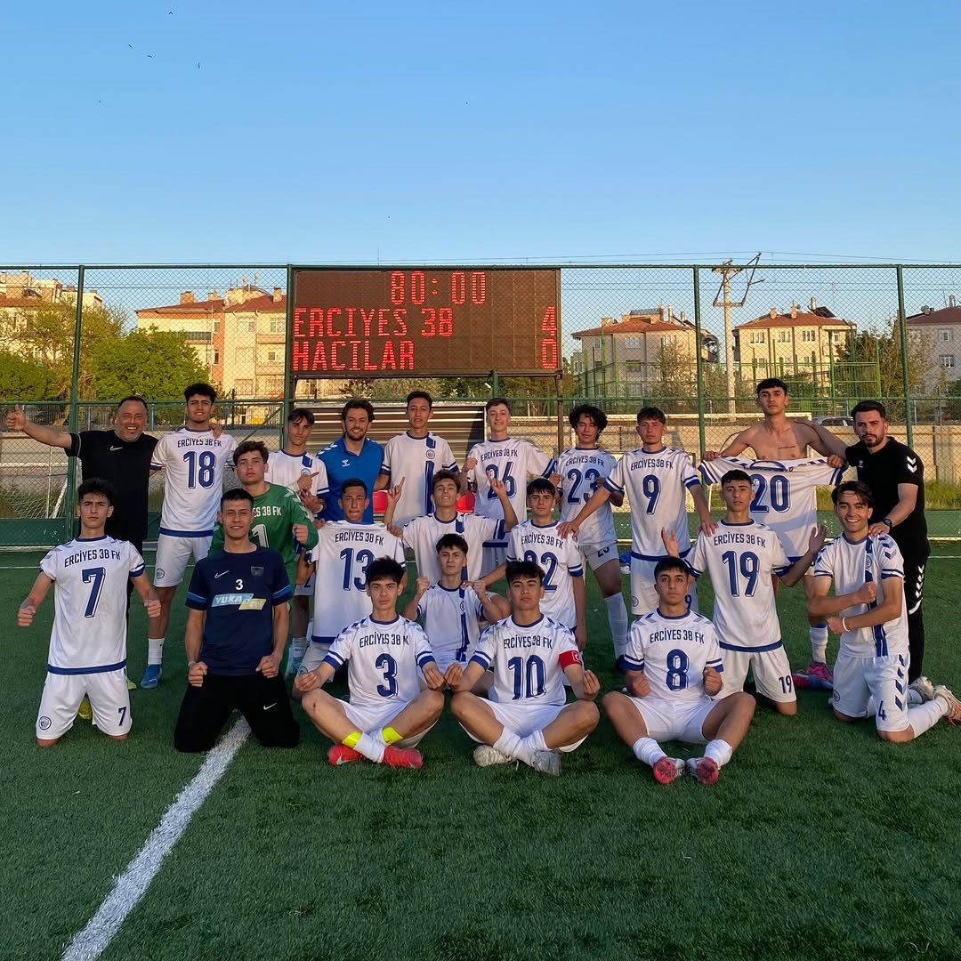 Kayseri U-17 Liginde Play-Off final heyecanı