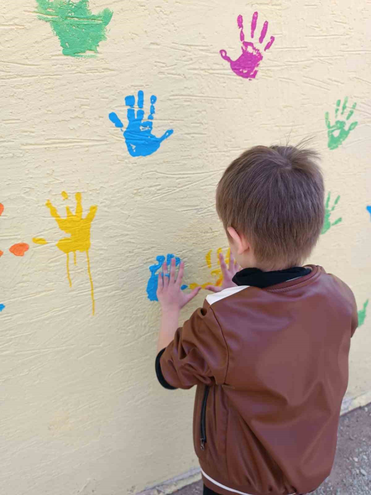 Boz&uuml;y&uuml;k&rsquo;te &ouml;ğrenciler, doğayı korumayı &ouml;ğrenirken doğayla i&ccedil; i&ccedil;e bir sınıf deneyimi yaşadılar
