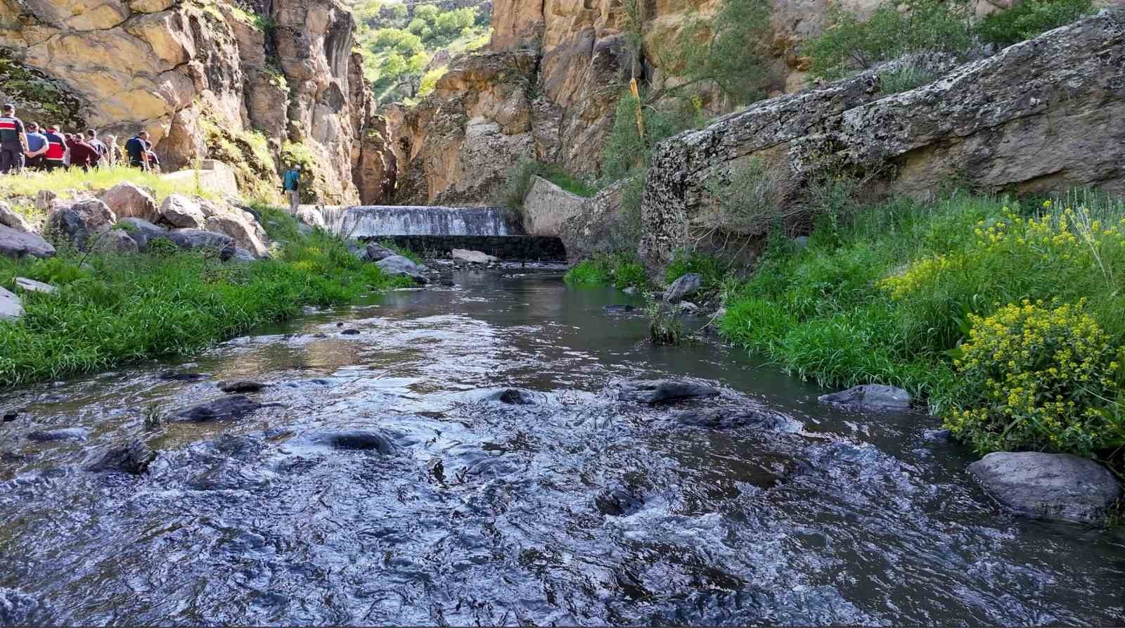 Niğde’nin saklı cenneti ’Dipsiz Kanyon’ havadan görüntülendi
