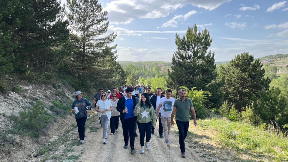 Dumlupınar’da "Adım Adım Sağlık" yürüyüşü