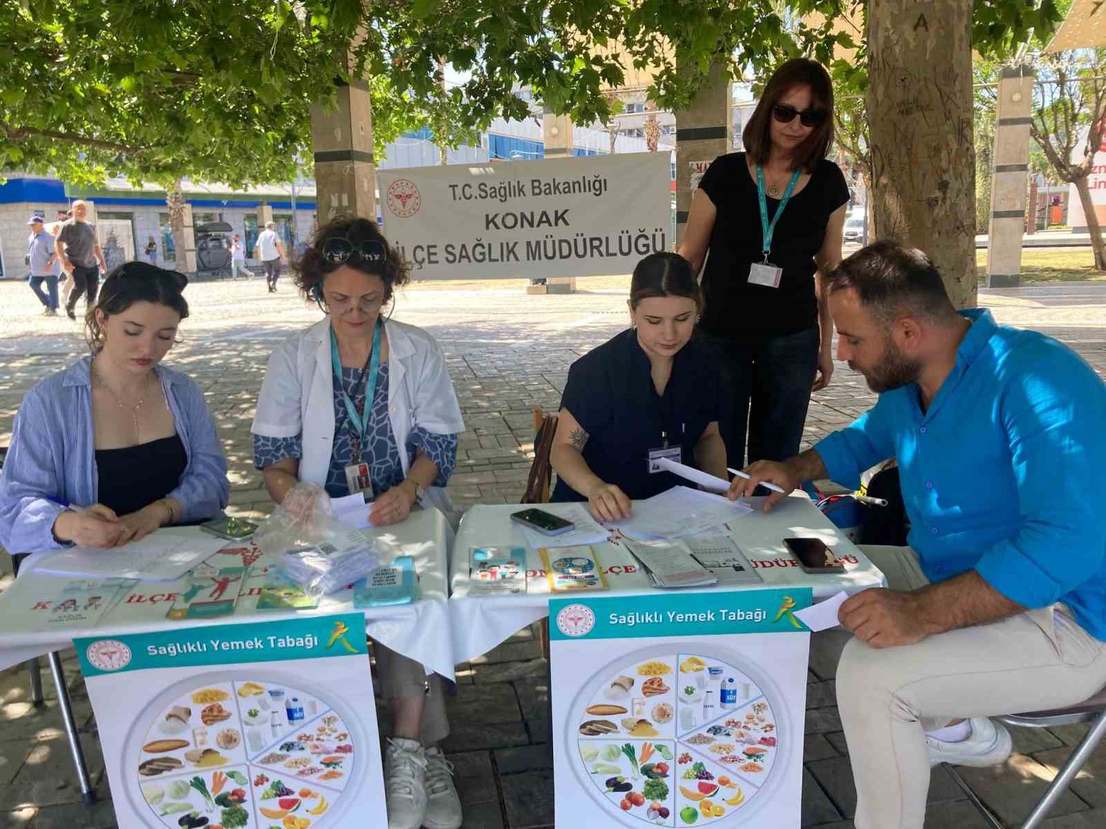 İzmir’de sağlıklı yaşam için boy ve kilo ölçümü uygulaması