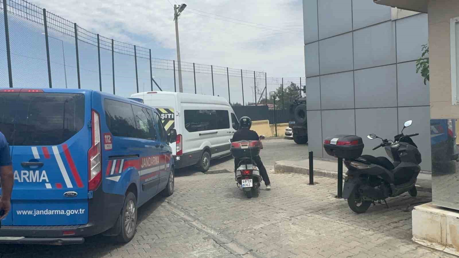 Cansız bedenleri yanmış halde bulunan baba-oğul cinayetinde 4 tutuklama
