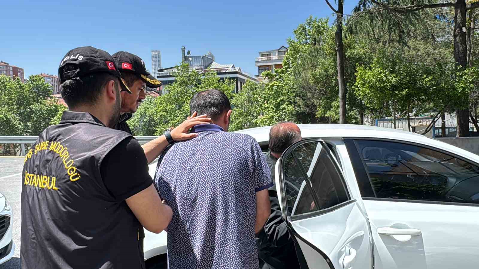 İş adamı İnan Kıraç’ın kaçırıldığı iddiasına ilişkin soruşturmada gözaltına alınan 3 kişi adliyeye sevk edildi
