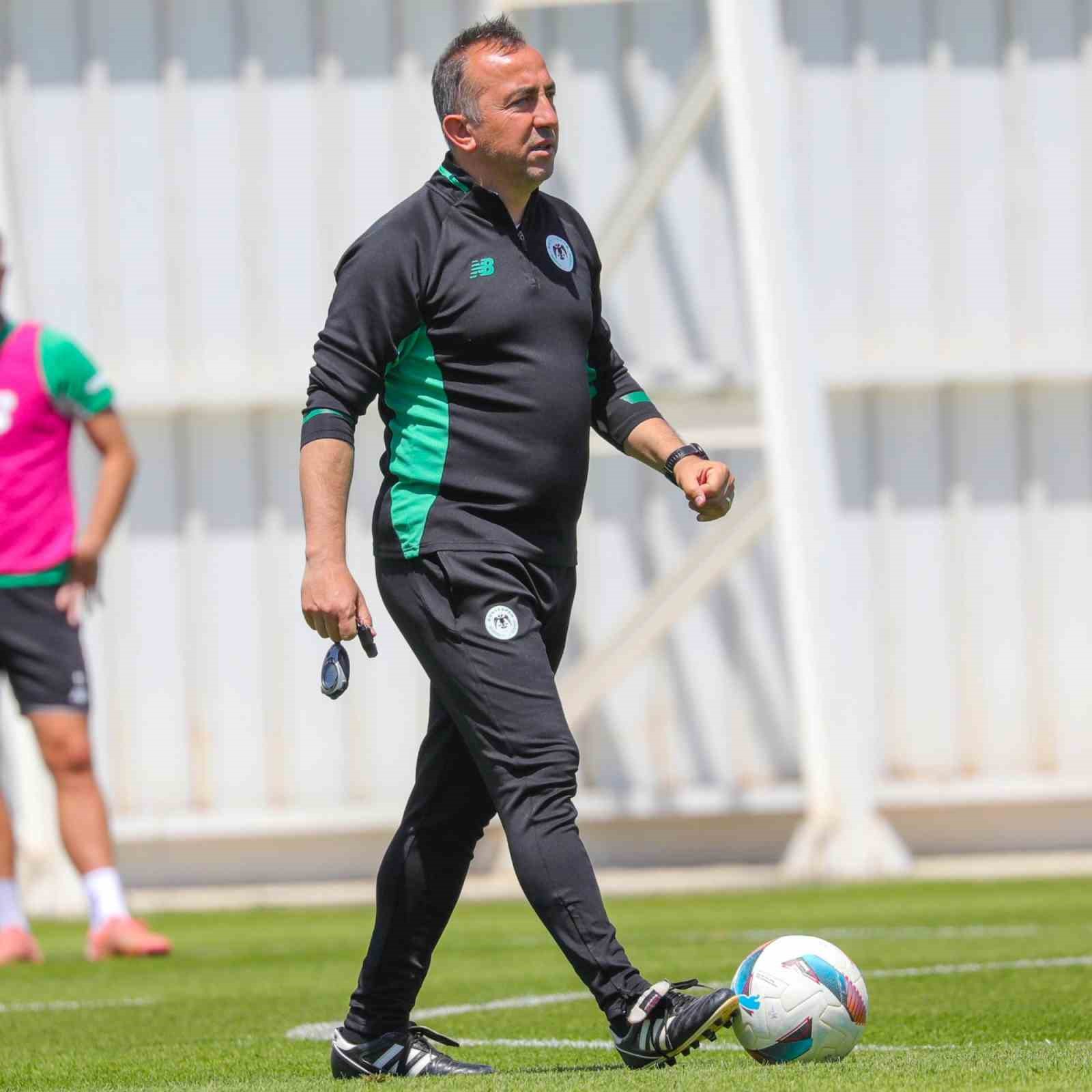 Konyaspor&rsquo;da Alanyaspor ma&ccedil;ı hazırlıkları s&uuml;r&uuml;yor
