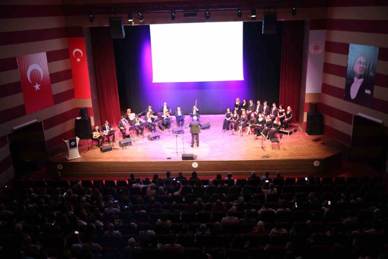 Büyükşehir Konservatuvarı’ndan yıl sonu konseri
