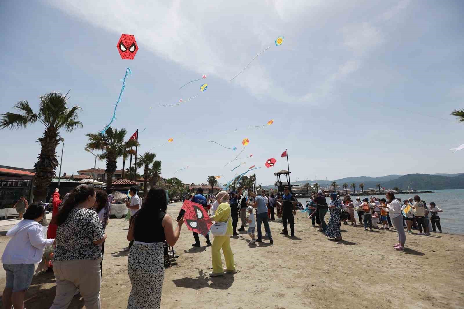 Muğla’da engelsiz uçurtmalar gökyüzü ile buluştu