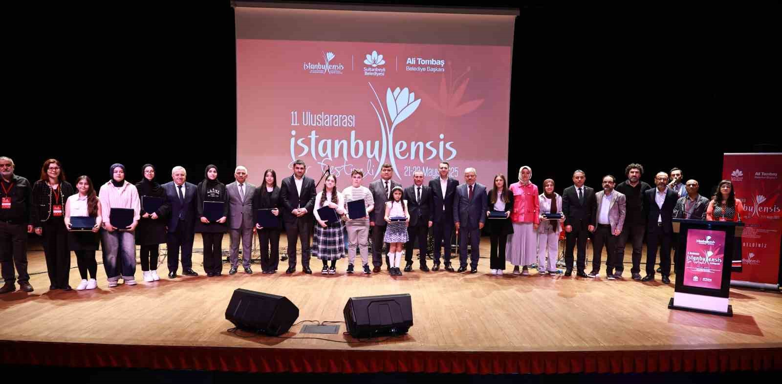 Sultanbeyli Belediyesi’nin düzenlediği 11. Uluslararası İstanbulensis Şiir Festivali sona erdi