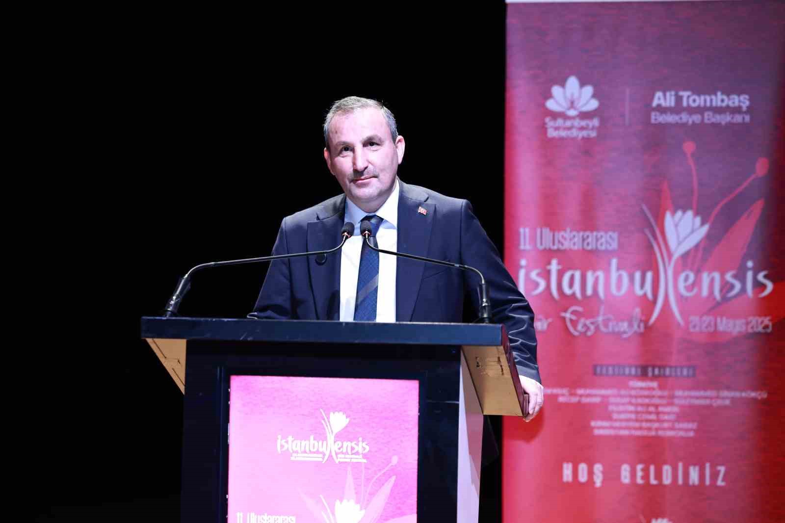 Sultanbeyli Belediyesi&rsquo;nin d&uuml;zenlediği 11. Uluslararası İstanbulensis Şiir Festivali sona erdi
