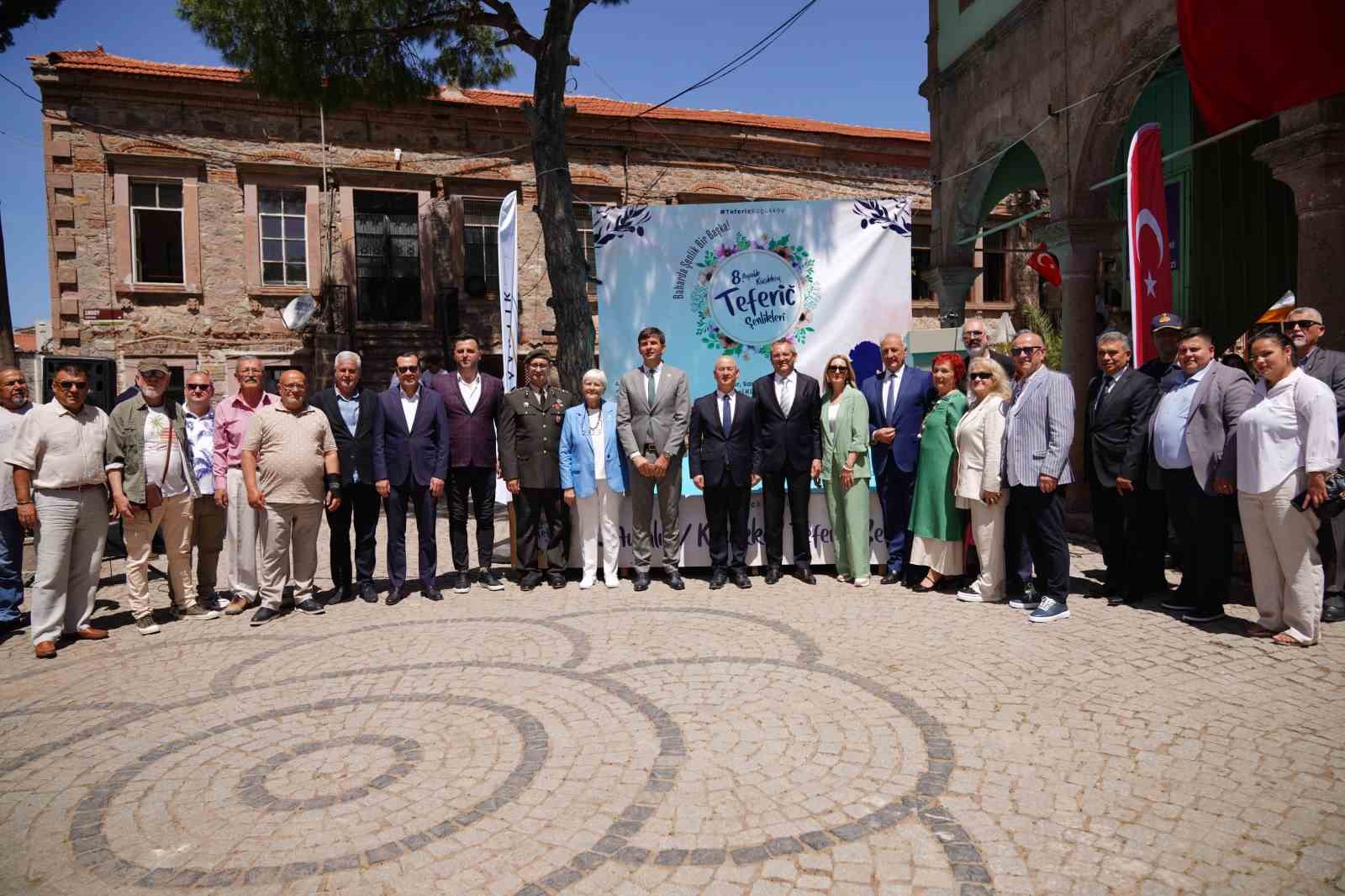 Ayvalık’ta ilkbaharın coşkusu Teferic Şenlikleri ile taçlandı