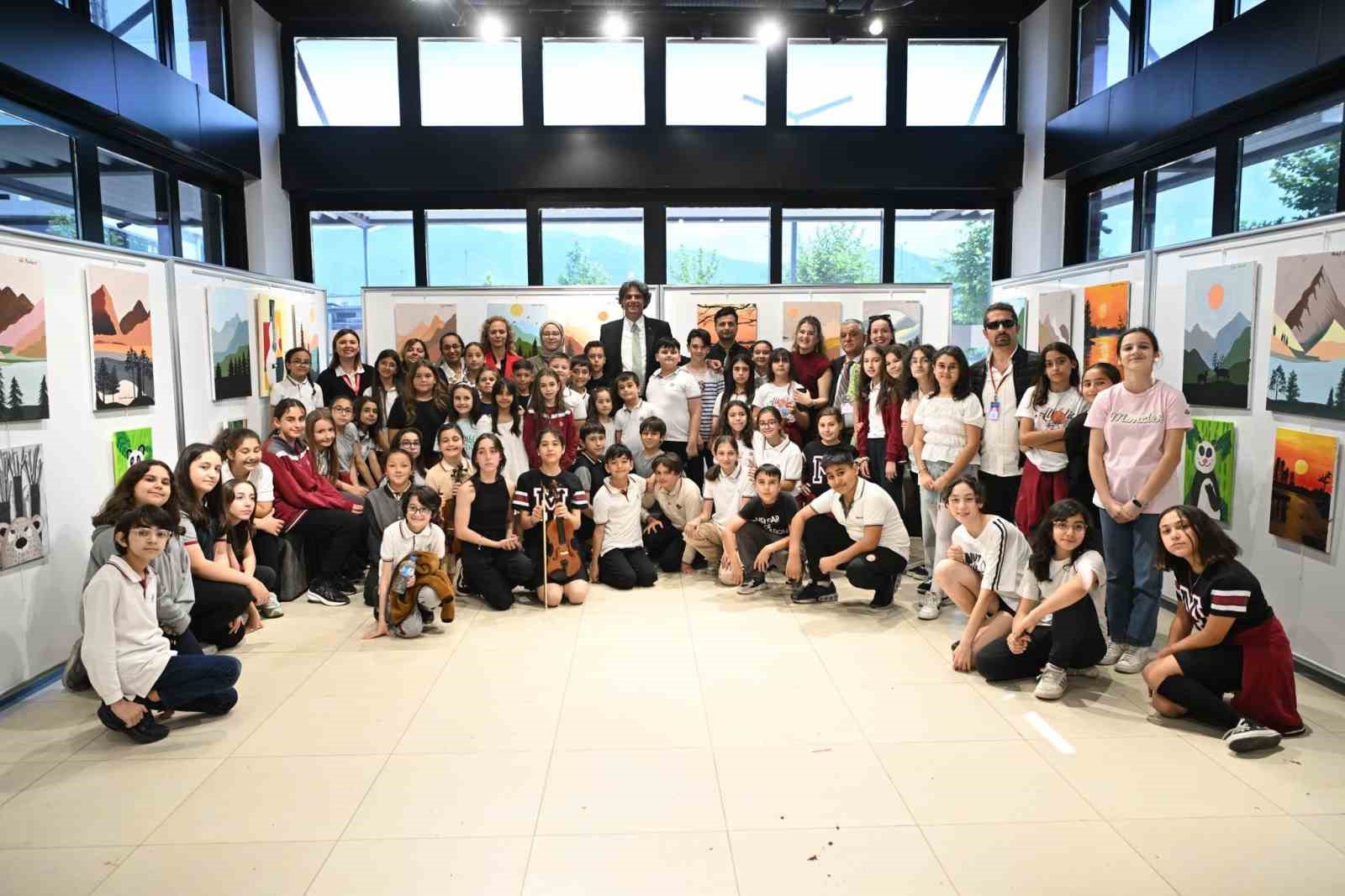 Kartepe&rsquo;de sanat r&uuml;zgarı esti
