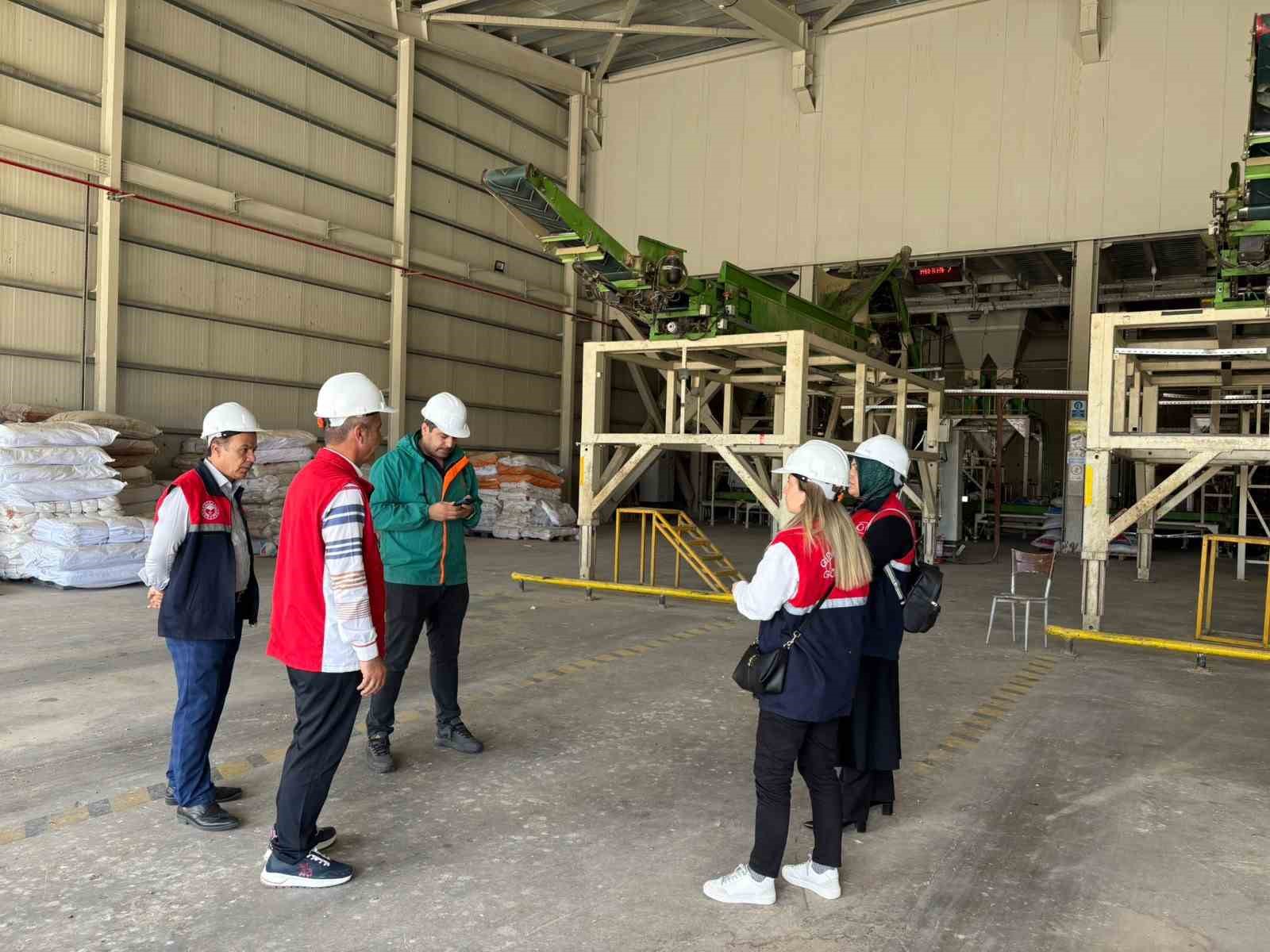 Yem &uuml;retim tesislerine detaylı denetim
