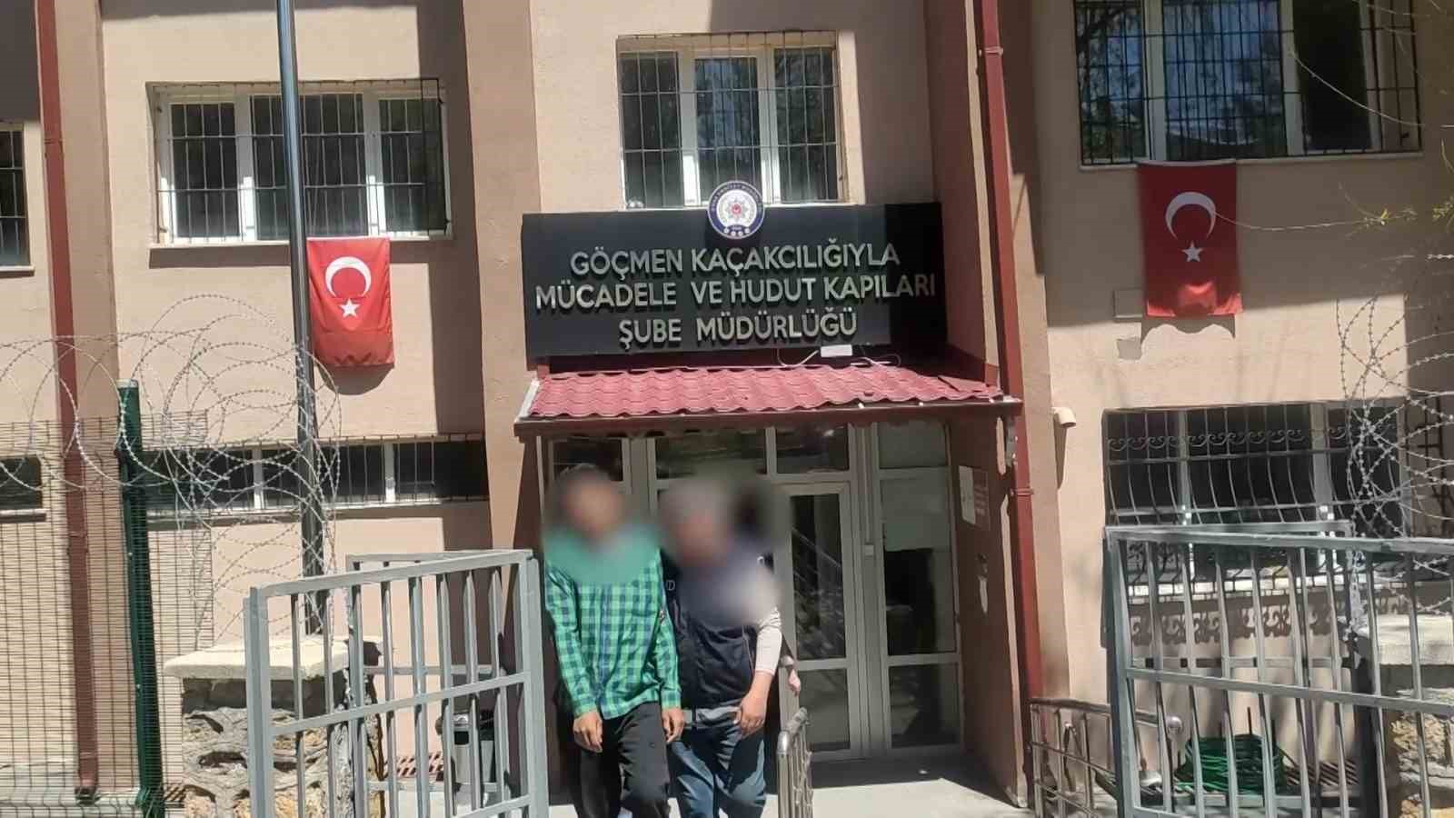 Sivas’ta göçmen kaçakçılığına geçit yok: 6 kişi tutuklandı
