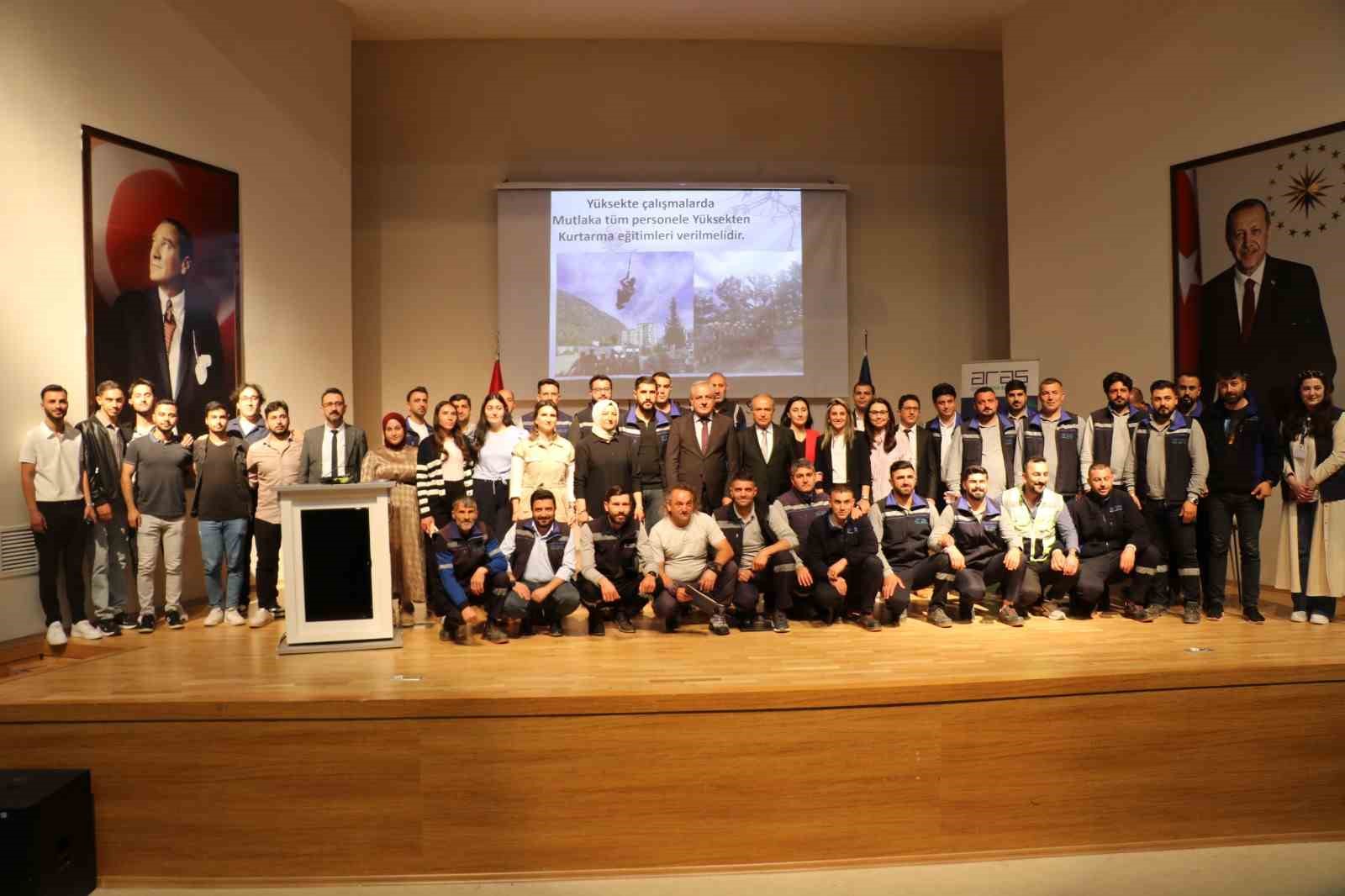 Aras Elektrik, "Yüksekte Çalışma" çalıştayında yerini aldı