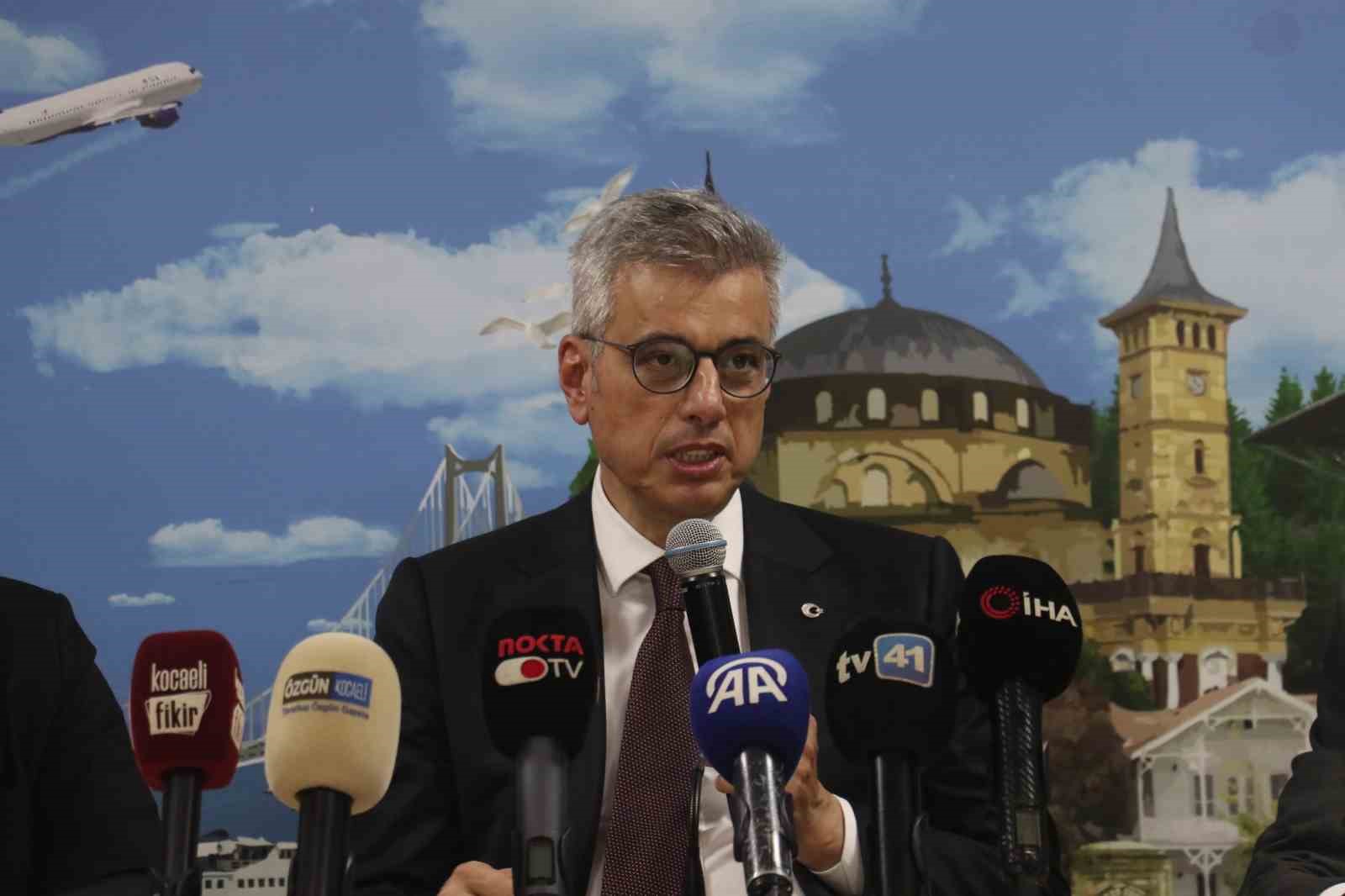 Bakan Memişoğlu: "Sağlık hizmetini çok güzel sunuyoruz ama sağlıklı bir toplum muyuz diye sorgulamamız gerekir"