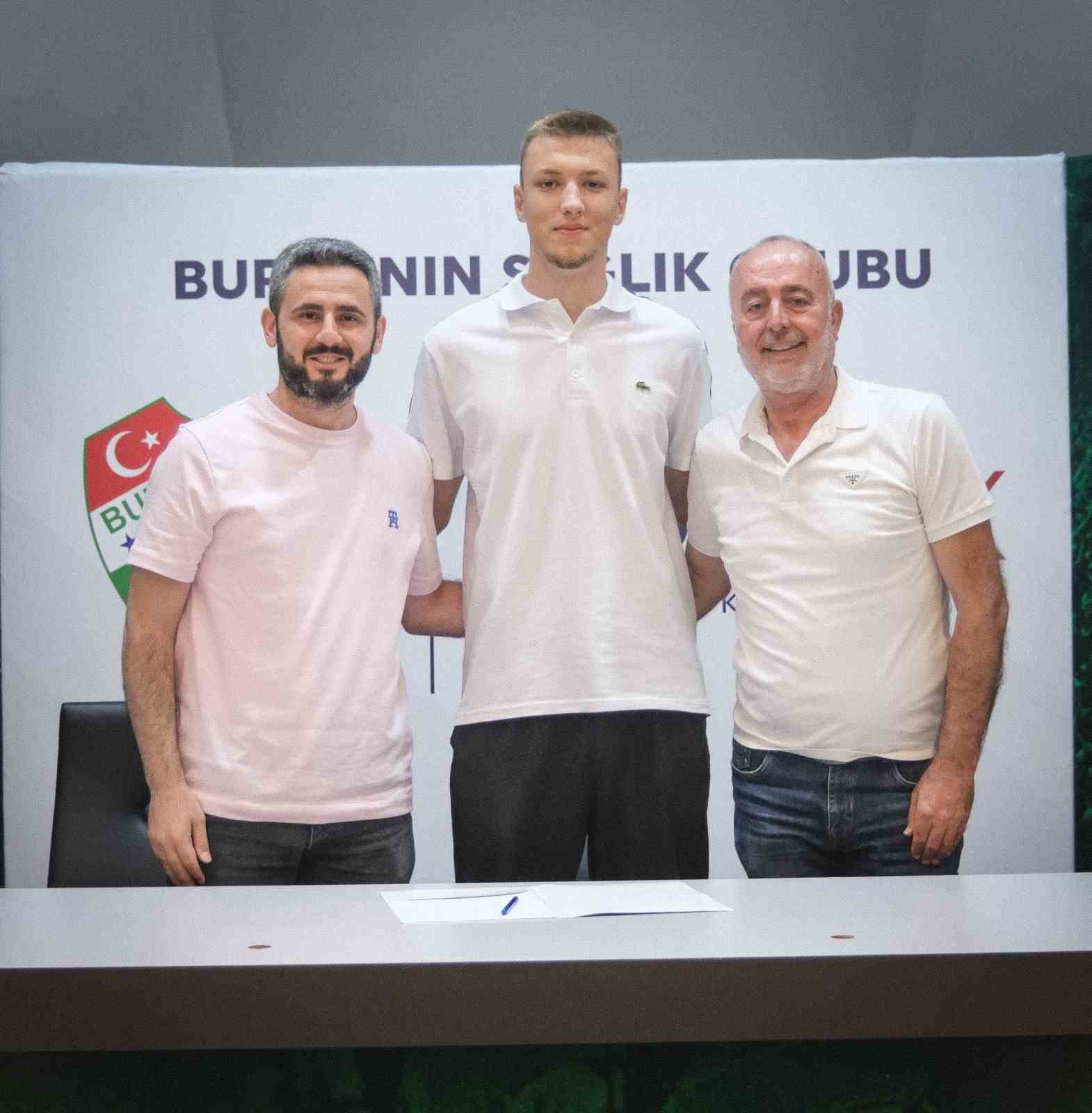 Bursaspor, genç kaleci Kerem Matışlı ile sözleşme uzattı