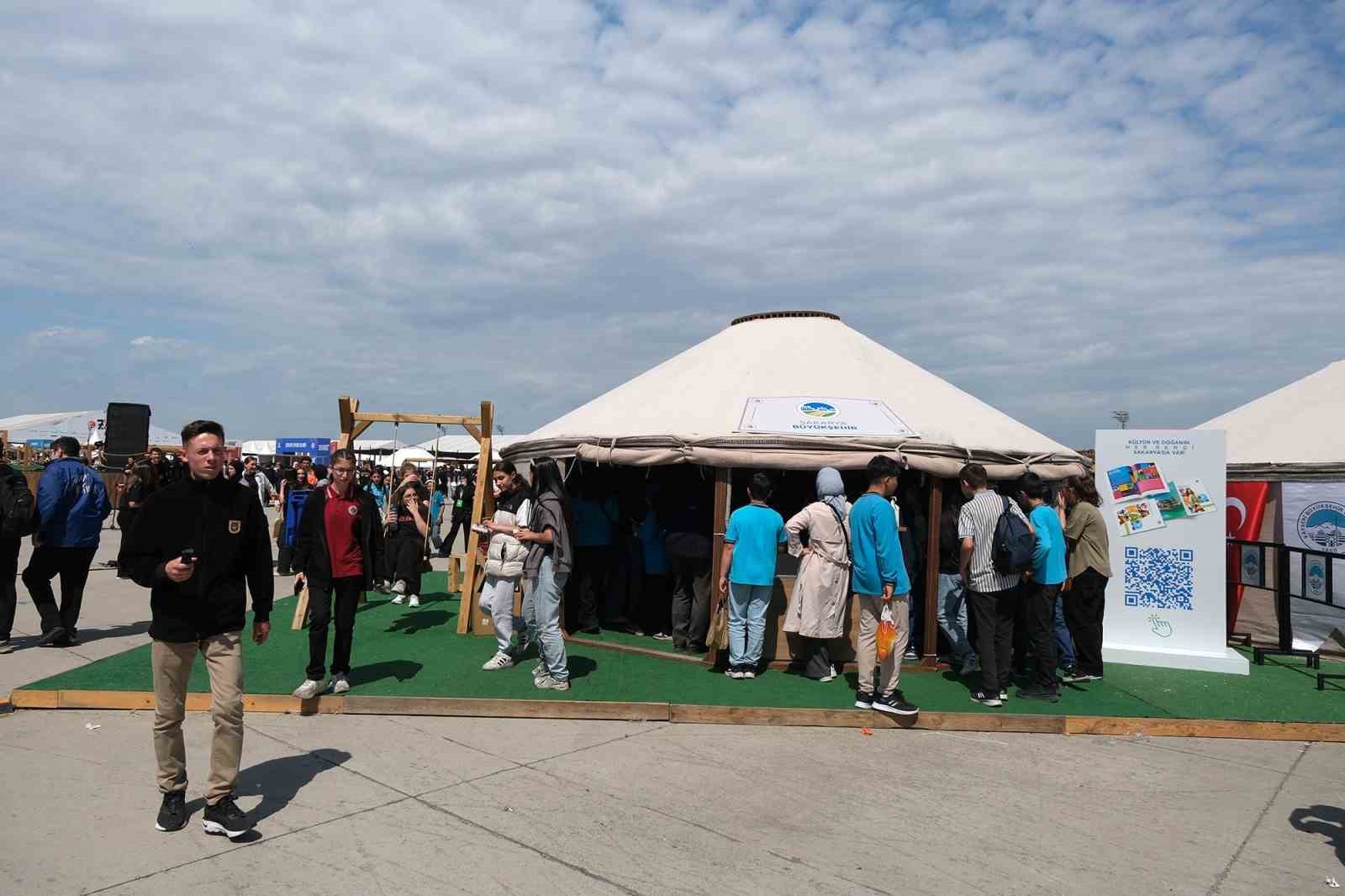 Sakarya’nın kültürel zenginliği ve gastronomi kimliğini Etnospor’da dünya tanıyor