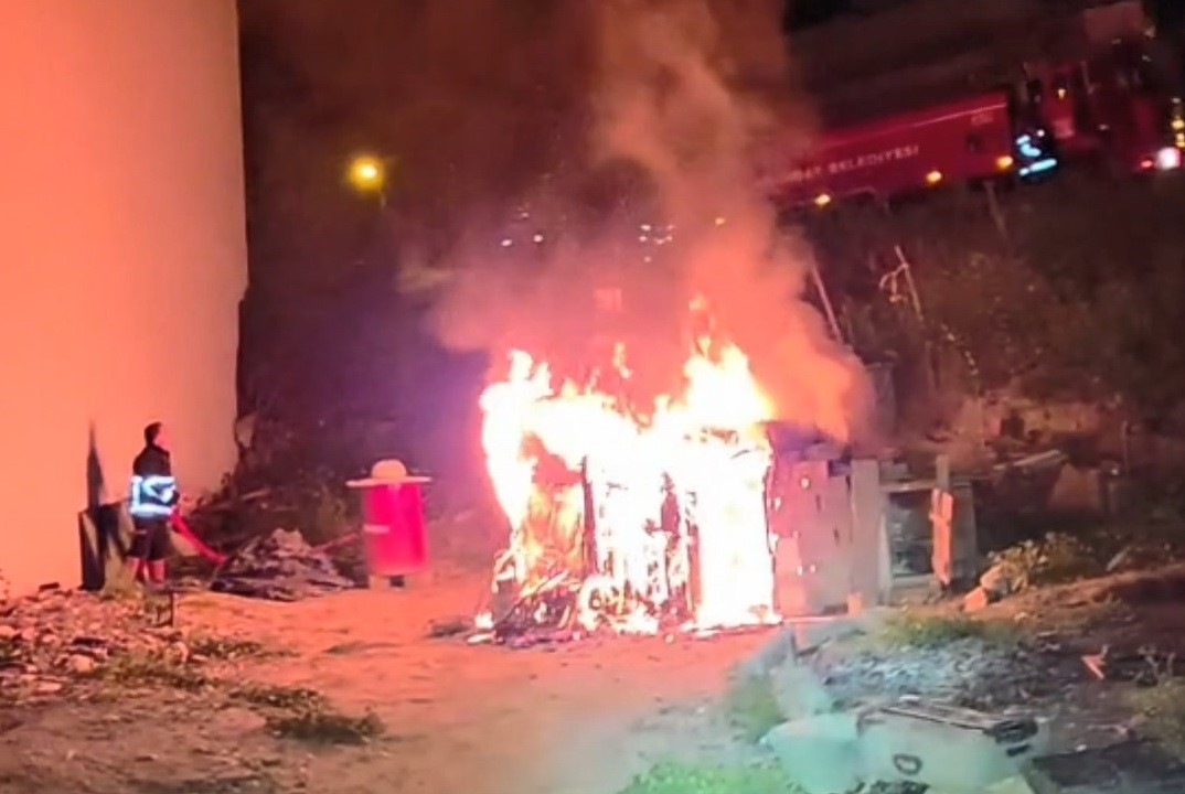 Sinop&rsquo;ta k&uuml;mes yangını
