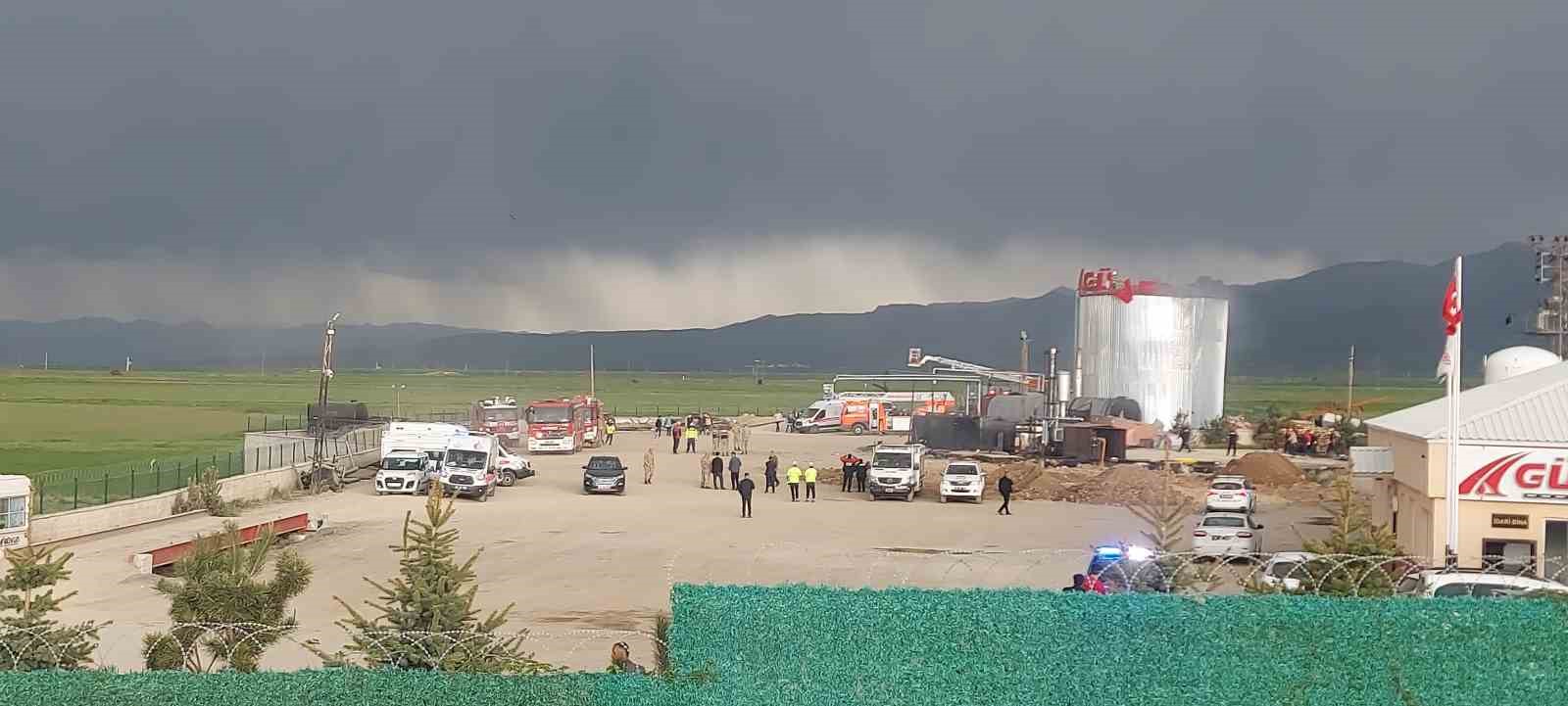 Erzurum&rsquo;da G&uuml;ven Asfalt tesislerinde patlama
