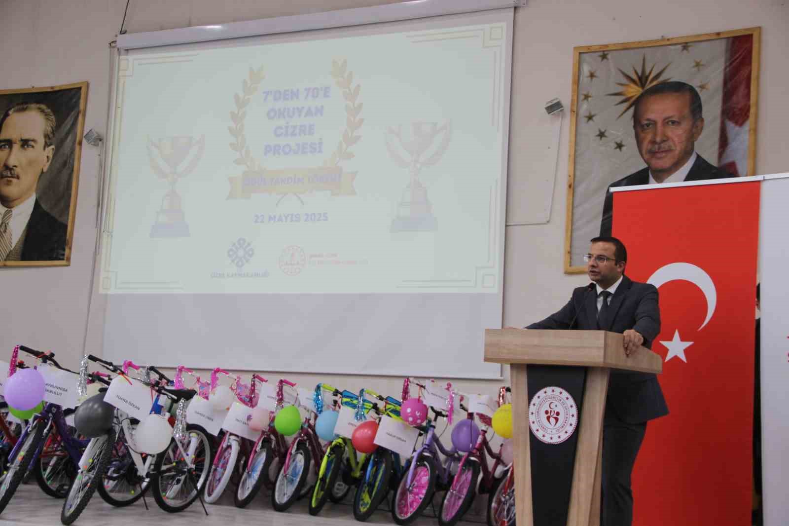 Cizre’de "7’den 70’e Okuyan Cizre" kitap okuma yarışması ödülleri sahiplerini buldu