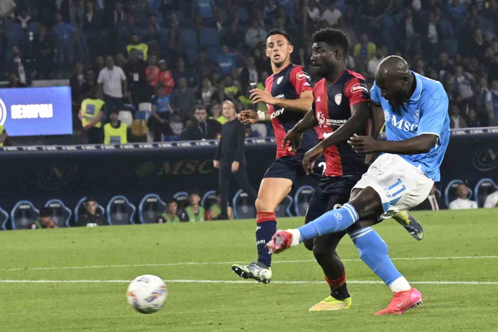 İtalya Serie A’da şampiyon Napoli
