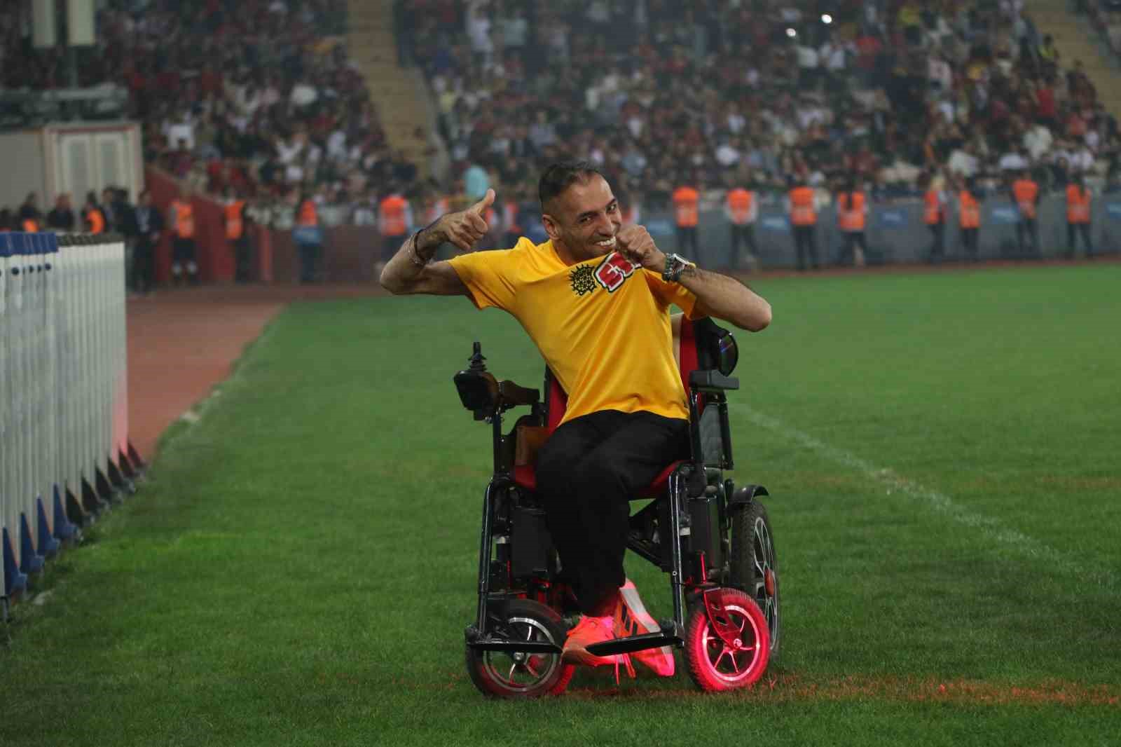 Eskişehirspor’un kutlamaları için engel tanımadı