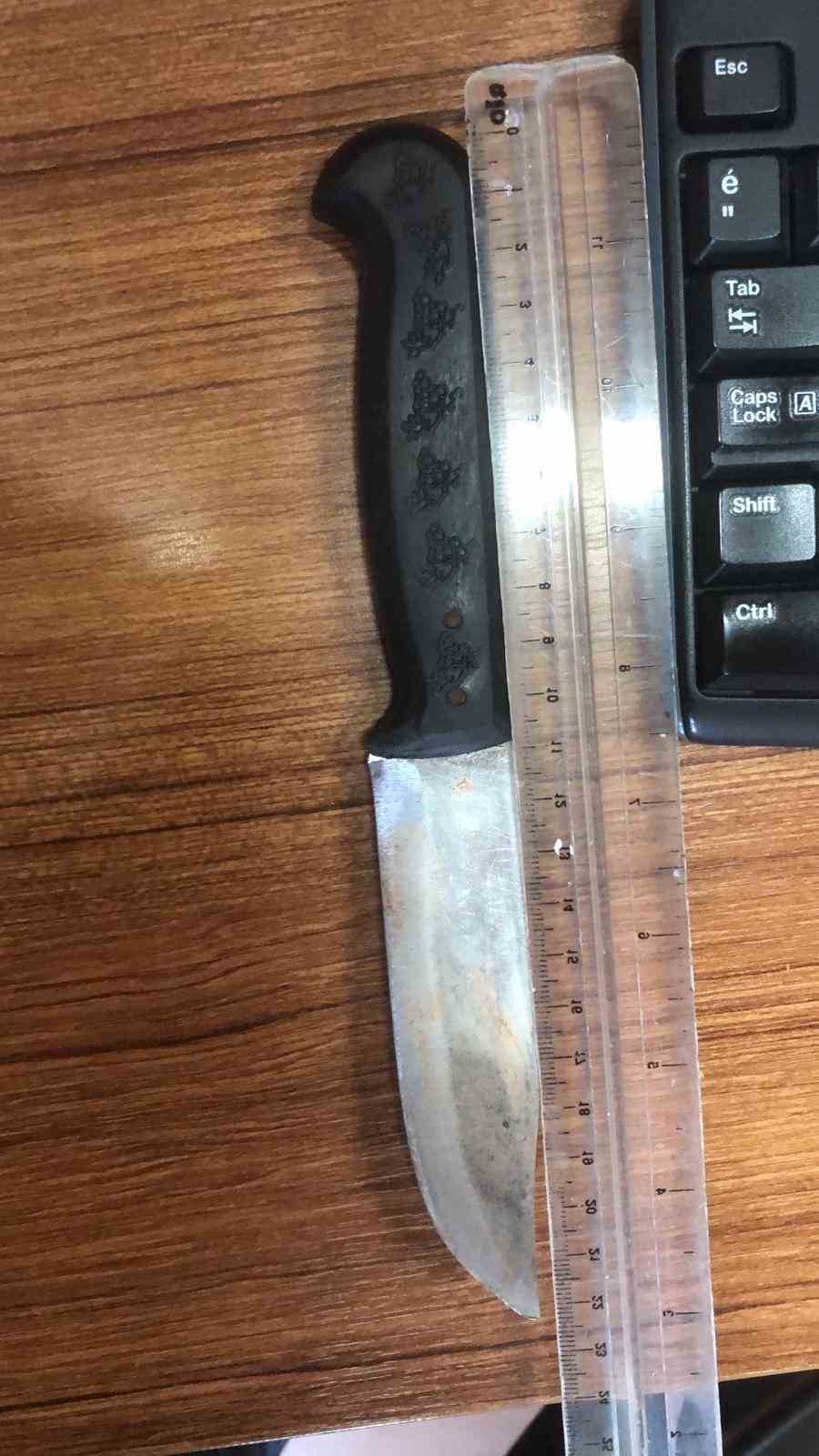 Üsküdar’da sınıf arkadaşını bıçaklayan liseli kız tutuklandı