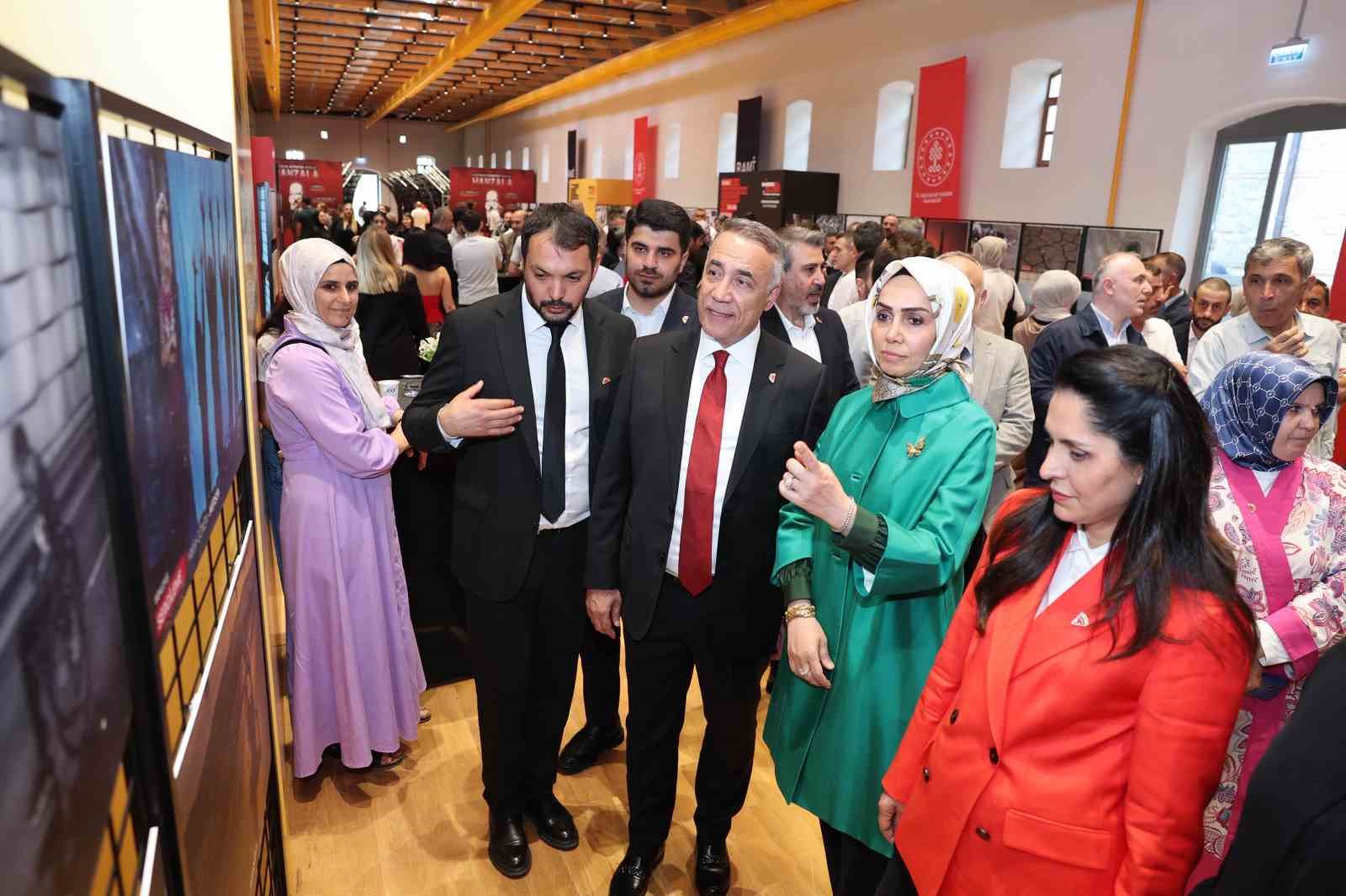 Sultangazi&rsquo;de 4&rsquo;&uuml;nc&uuml; Ulusal Fotoğraf Yarışması&rsquo;nın &ouml;d&uuml;l t&ouml;reni yapıldı
