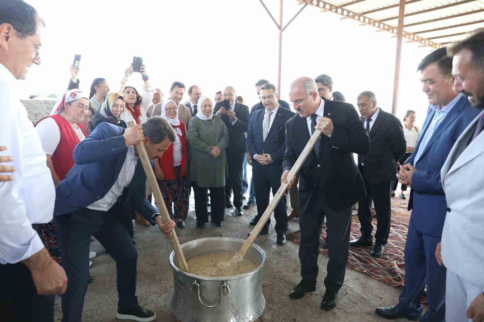 Türk Mutfağı Haftası’nda Çanakkale’den geleneksel düğün yemekleri