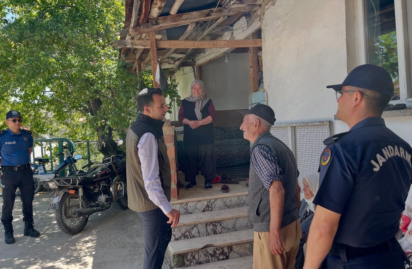 Sinanpaşa’da köylere yönelik yatırımlar masada