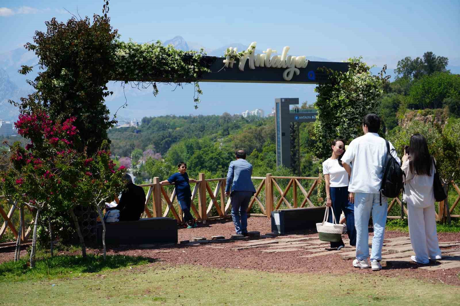 Turizmci’nin bayram planı ’bekle gör’ taktiği