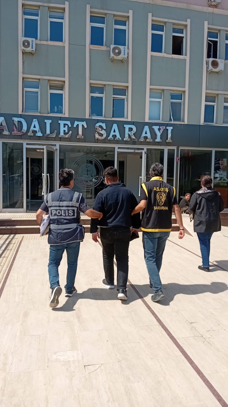 Dolandırıcının 1 milyon liralık vurgun planı bozuldu