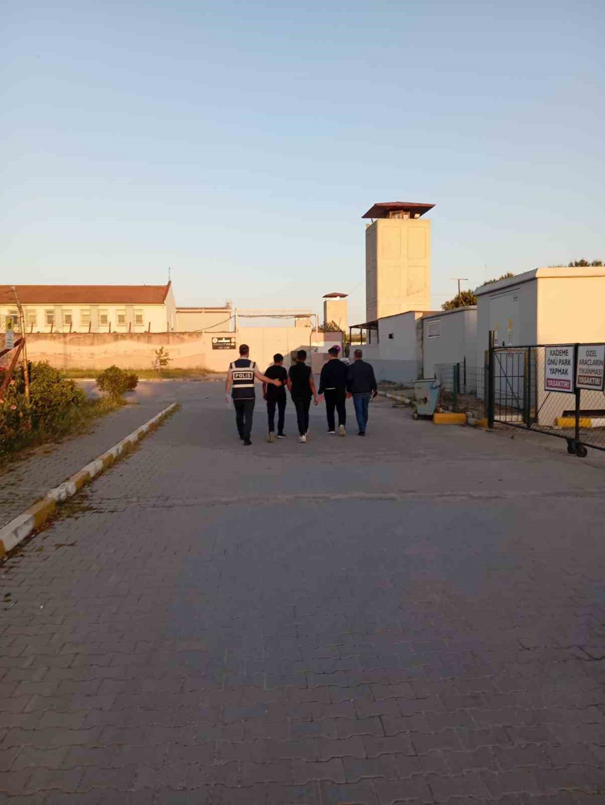 Bandırma’da çocuk hırsızlar elektrikli motosiklet çaldı