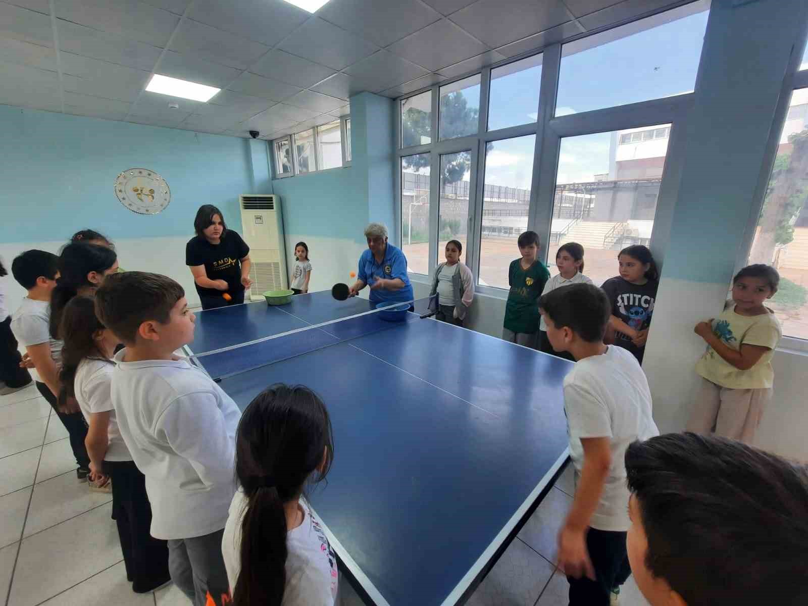 Minikler farklı spor branşlarını keşfediyor
