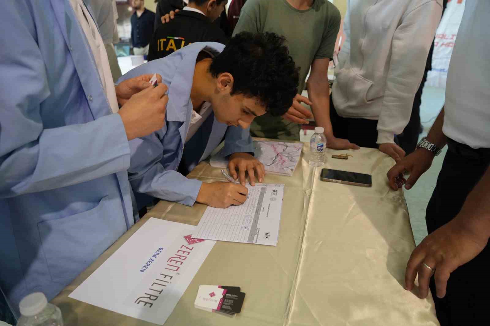 Nitelikli aranan eleman için sanayi bu kez okul yolunda