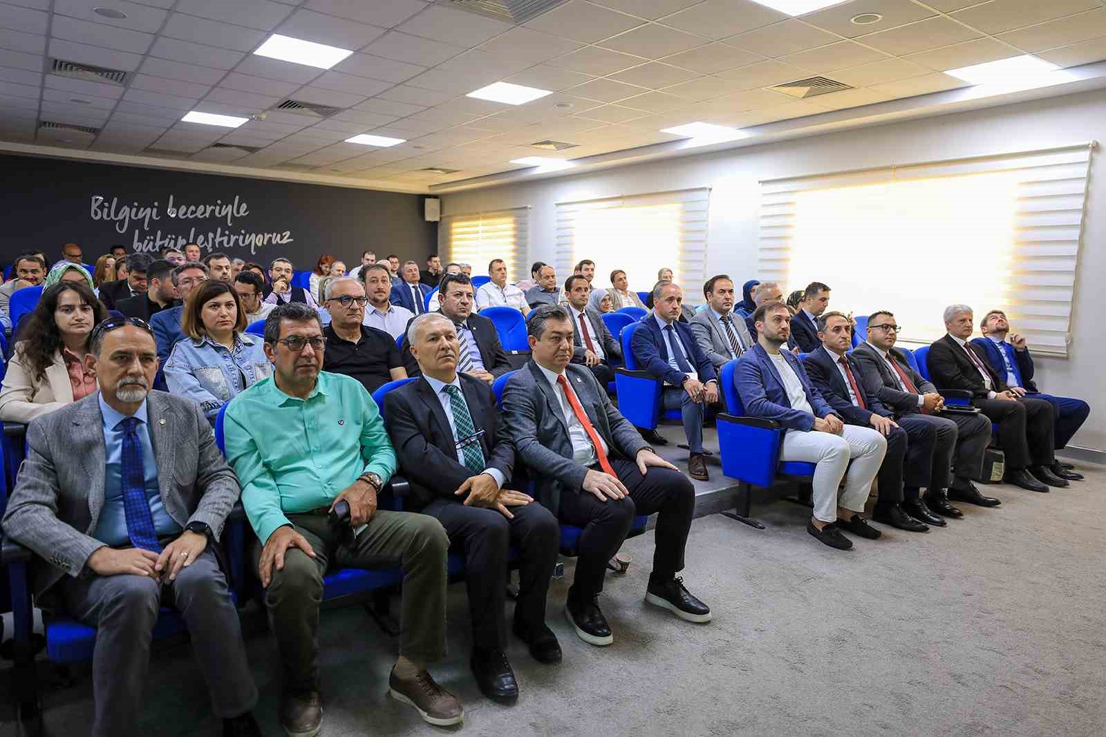 SUBÜ’de kalite güvence süreci masaya yatırıldı