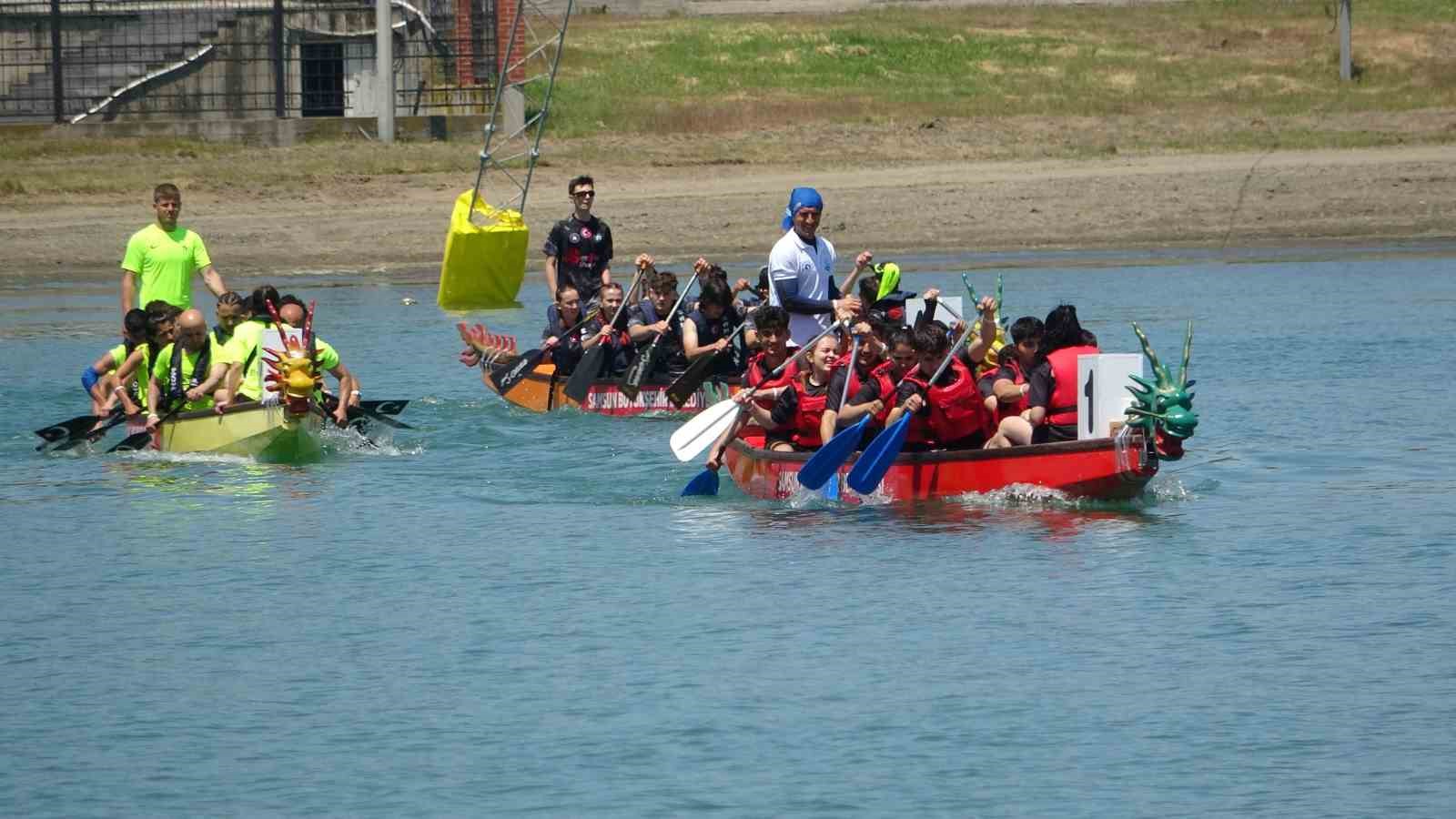 Samsun’da ’Uluslararası Su Sporları Festivali’ düzenlendi
