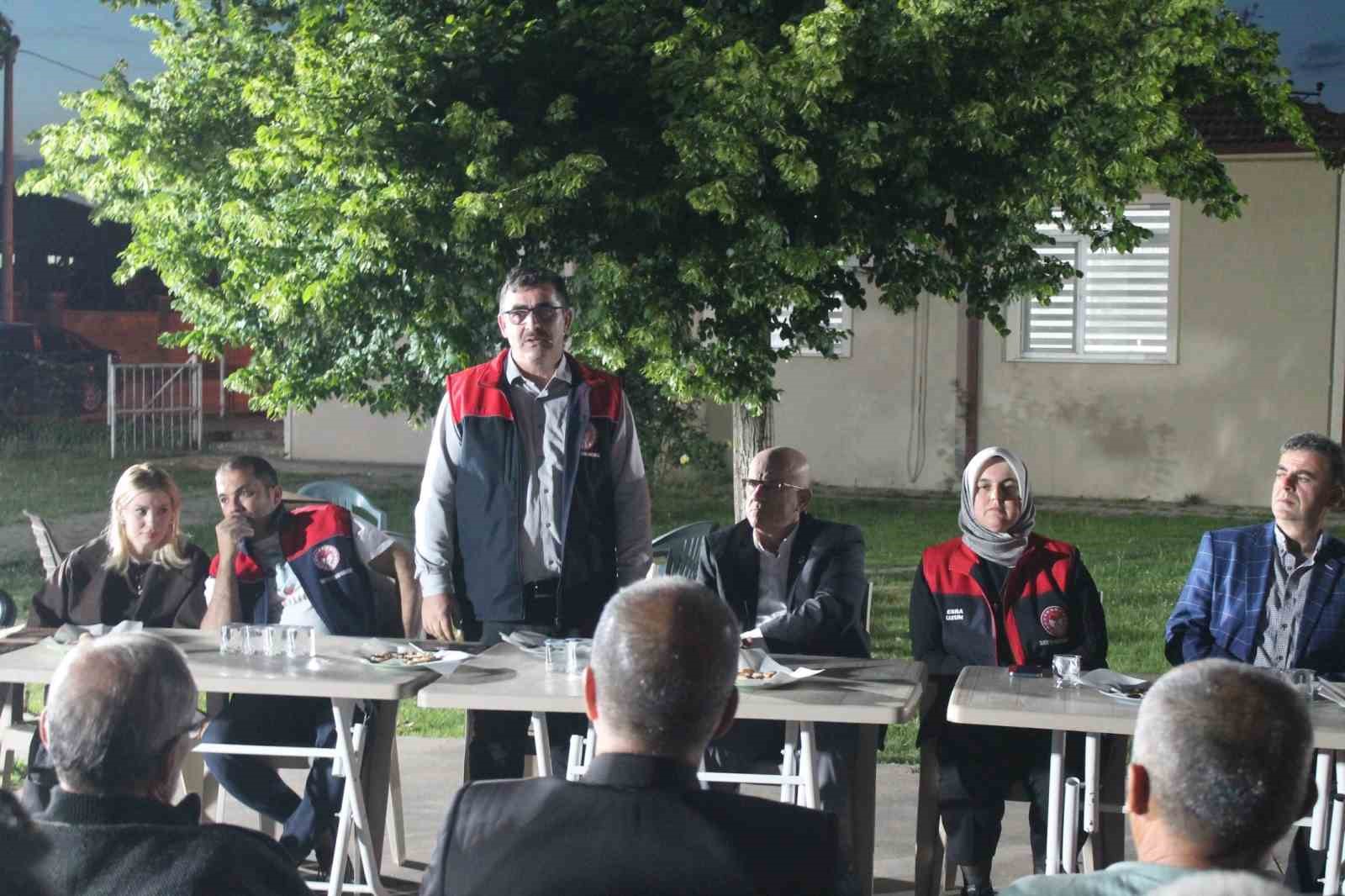 Çiftçiler zararlılara karşı bilgilendirildi