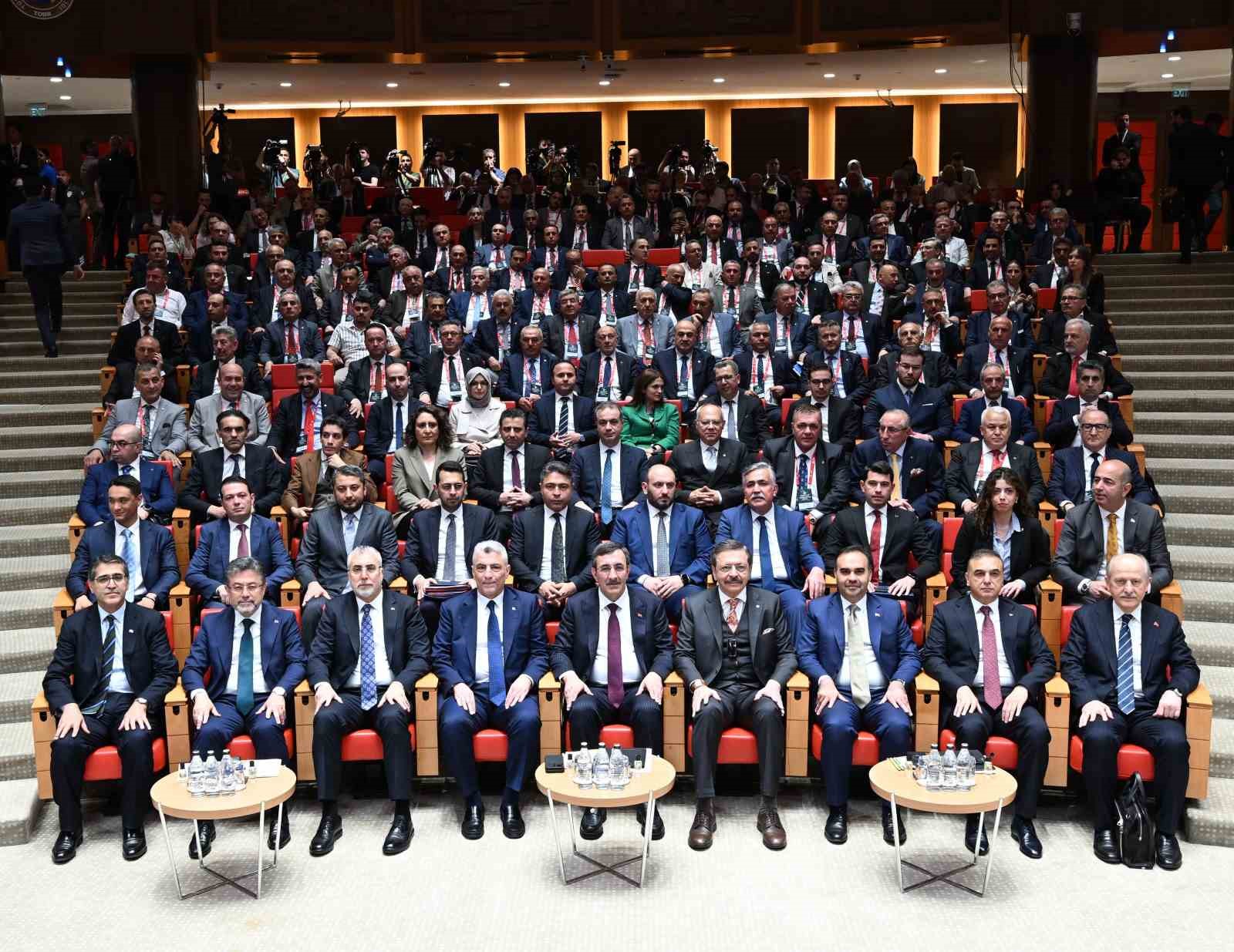 GTB Başkanı Akıncı, TOBB Türkiye Ekonomi Şurası’nda tarım ve gıda sanayinin taleplerini dile getirdi