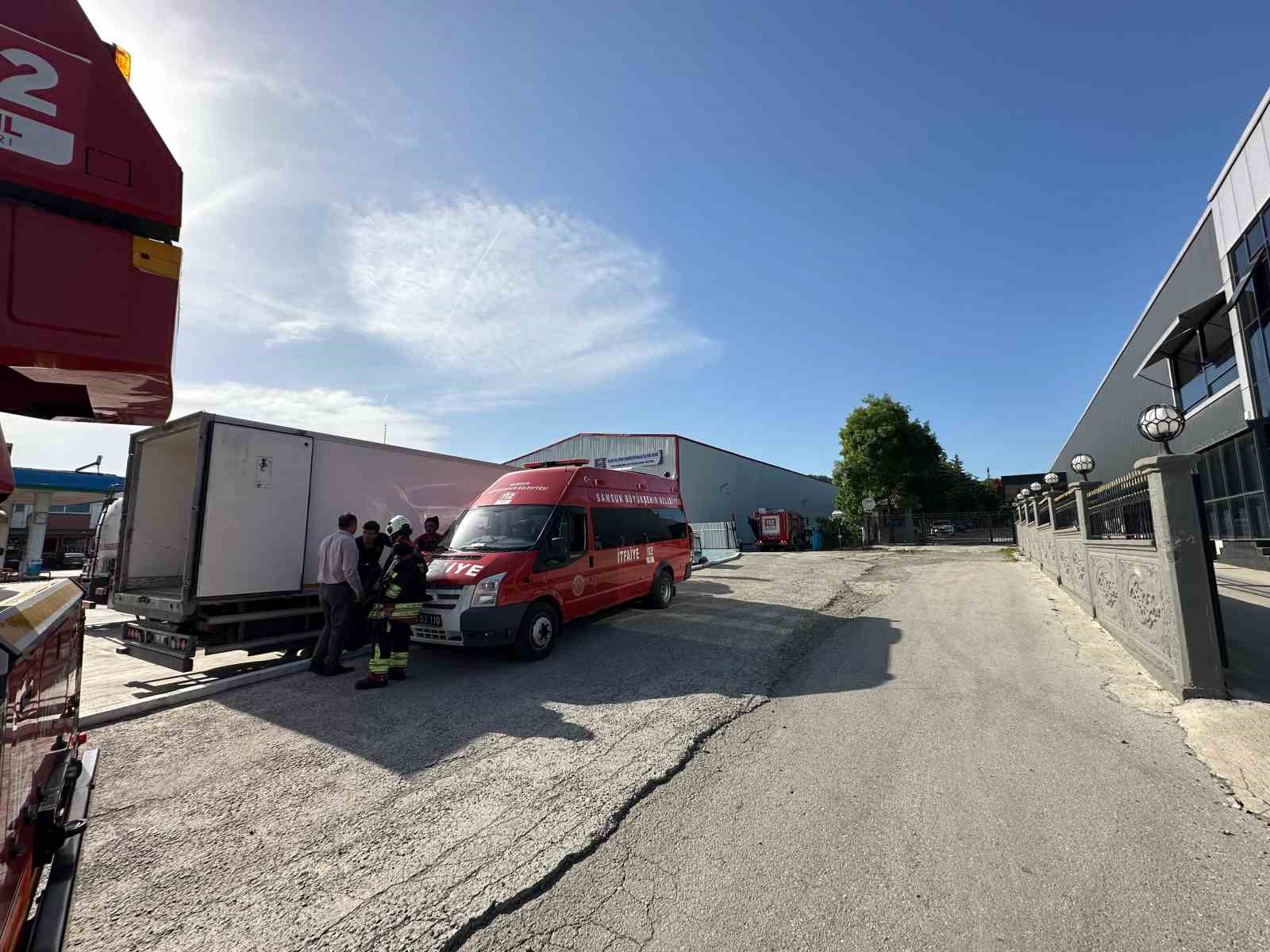Balık işleme tesisinde yangın paniği
