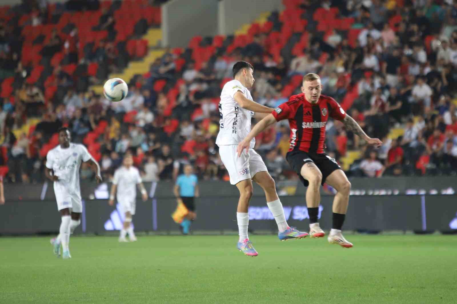 Trendyol Süper Lig: Gaziantep FK: 2 - Kasımpaşa: 2 (Maç sonucu)