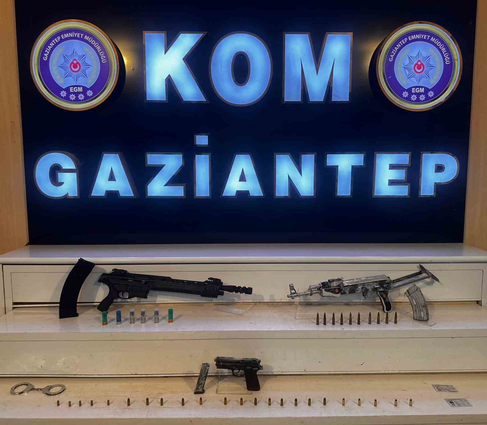 Gaziantep&rsquo;te iş yeri kurşunlayan 3 ş&uuml;pheli tutuklandı
