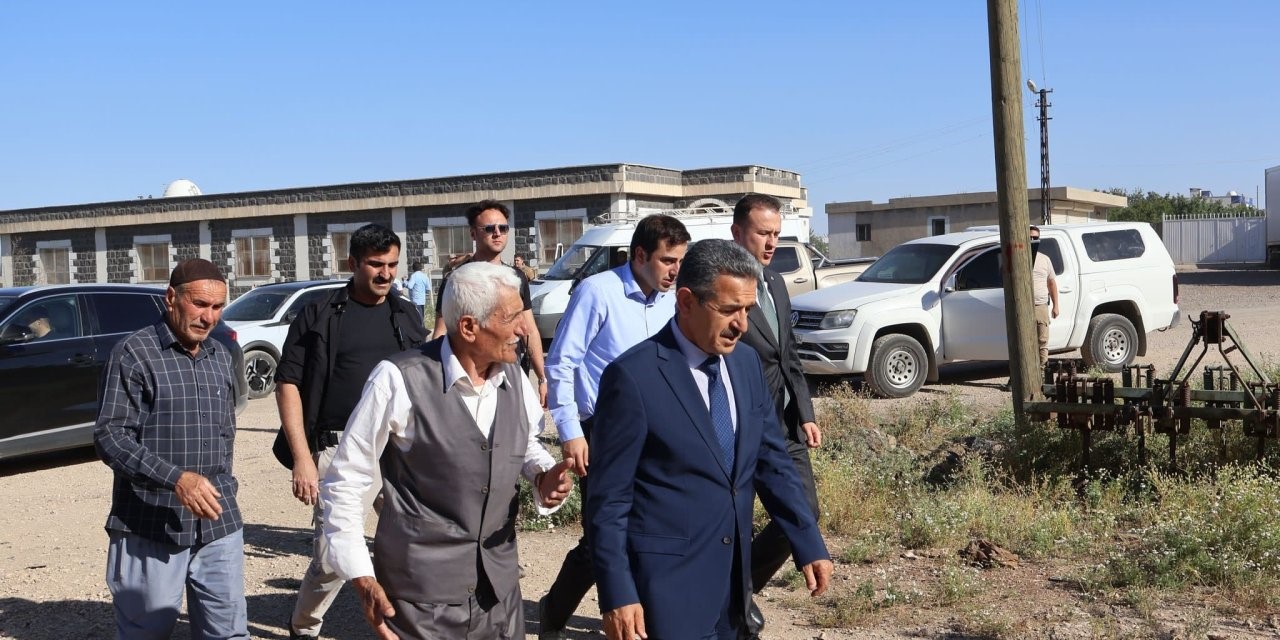 Vali Ekici, İdil’de yol çalışmasını denetledi