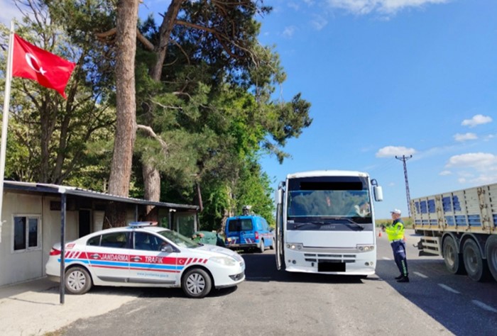 Kırklareli’de trafik denetimi: 381 sürücüye ceza