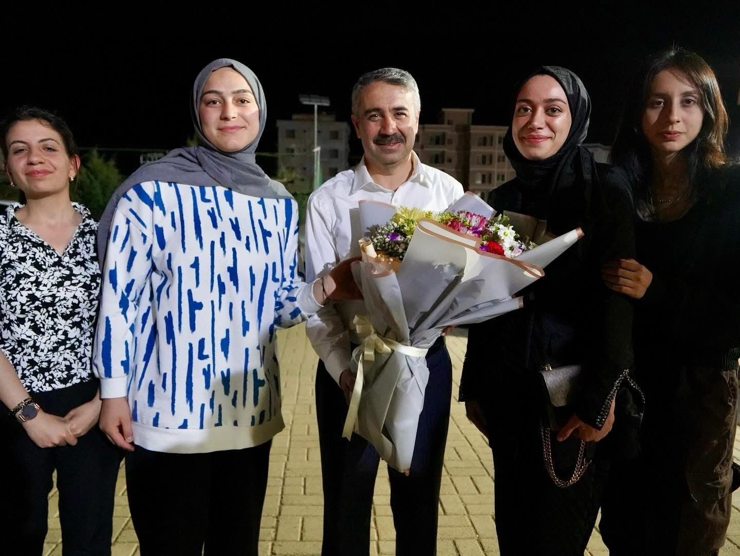 Milletvekili Alkayış, gen&ccedil;lerle s&ouml;yleyişide bir araya geldi
