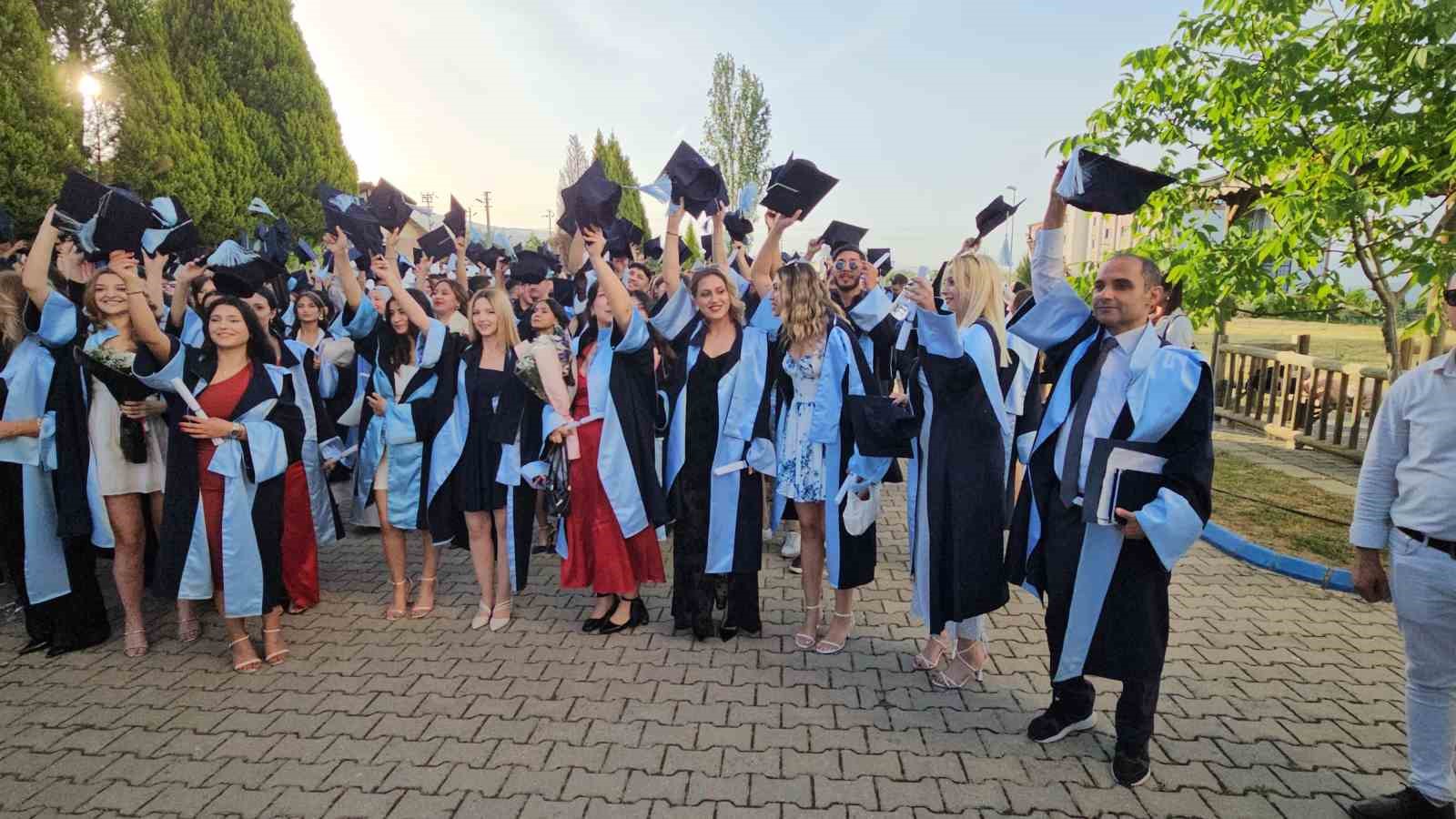 Karacasu MYO’da çifte kutlama